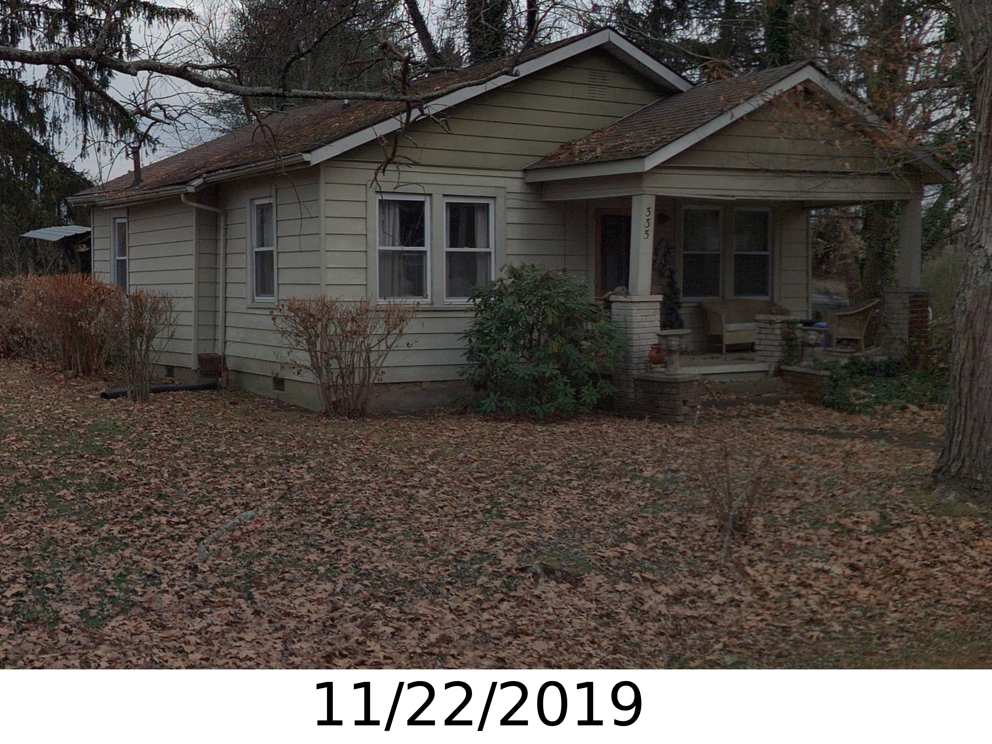 A picture of the property located at 335 HAZEL MILL RD ASHEVILLE NC.