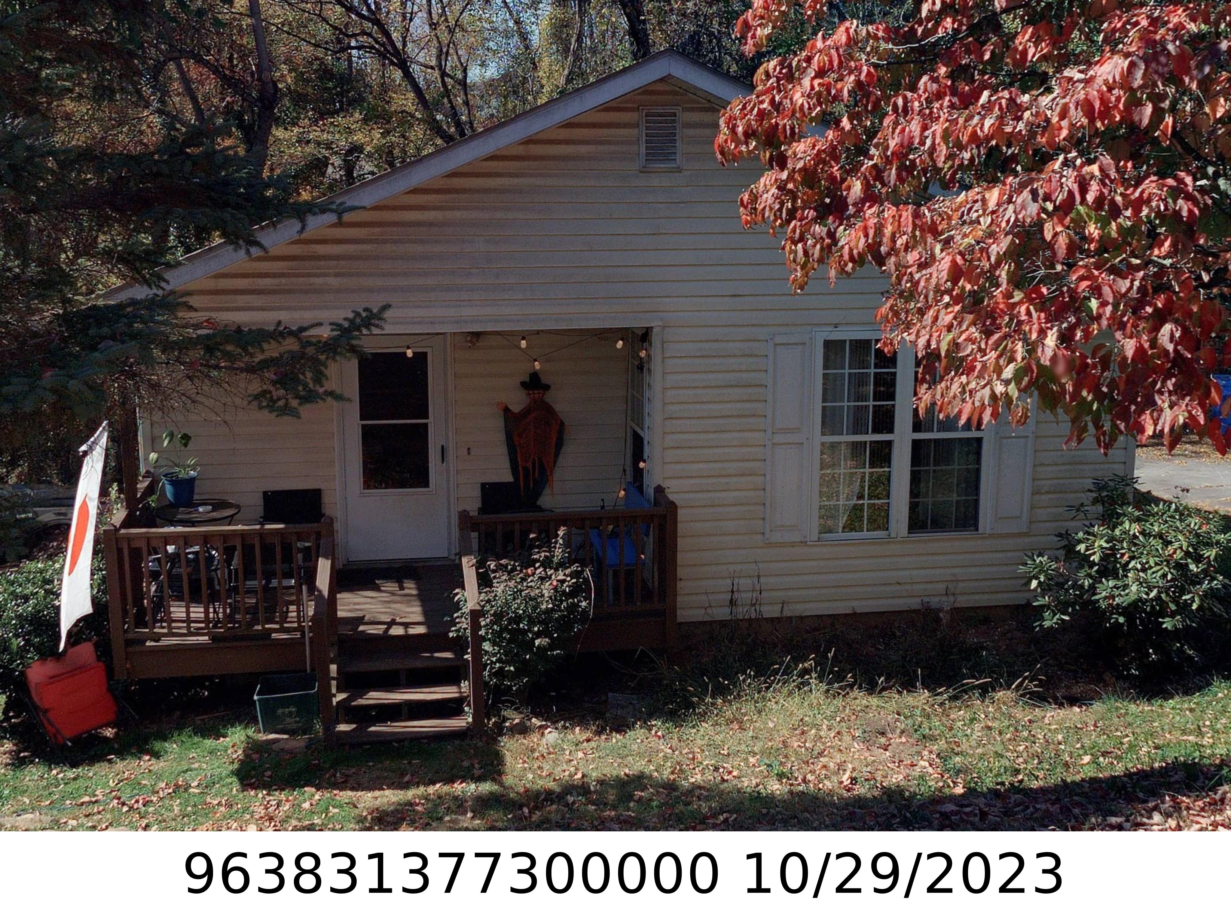 A picture of the property located at 181 HUDSON ST, ASHEVILLE NC 28806.
