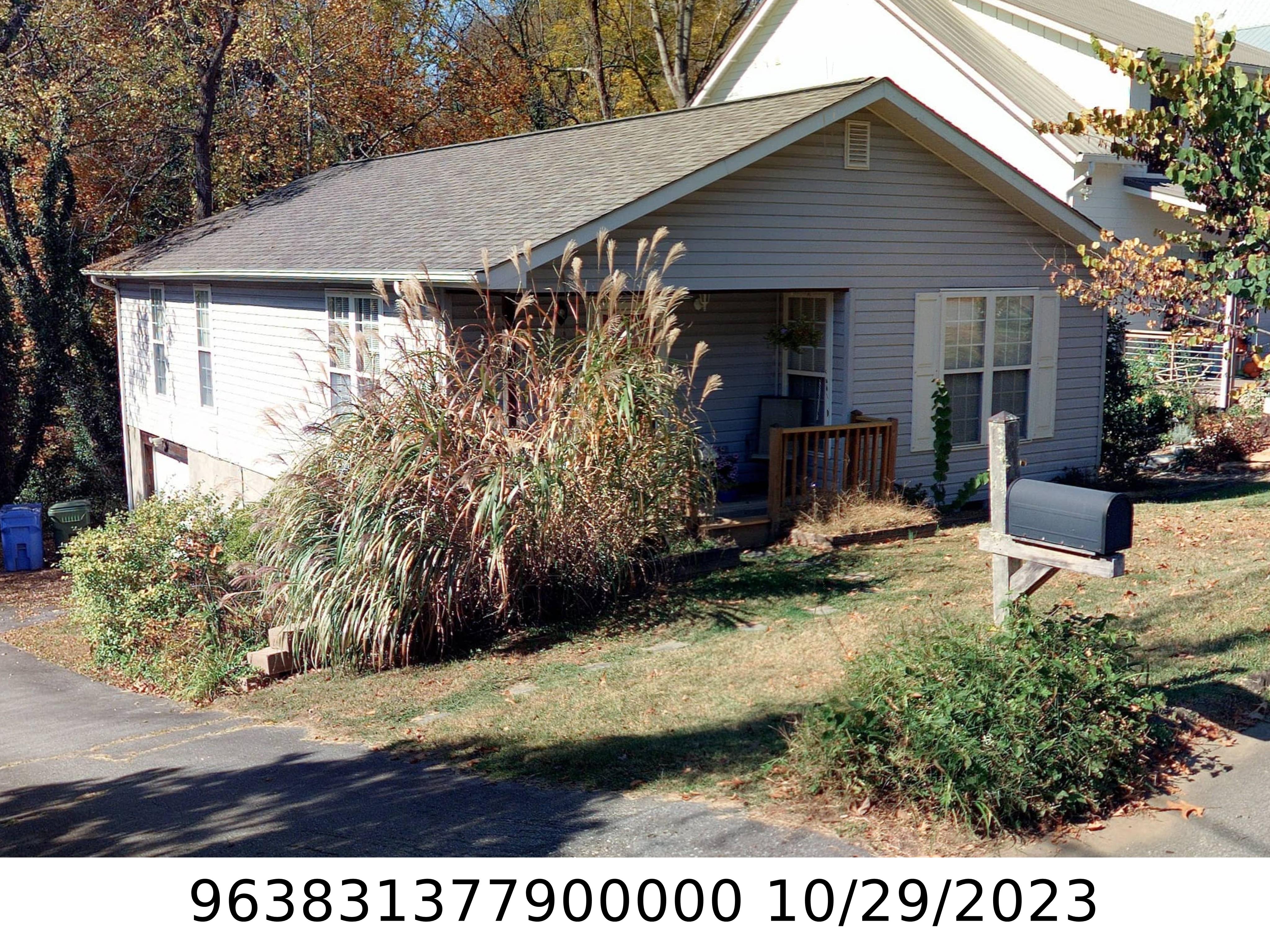 A picture of the property located at 177 HUDSON ST, ASHEVILLE NC 28806.