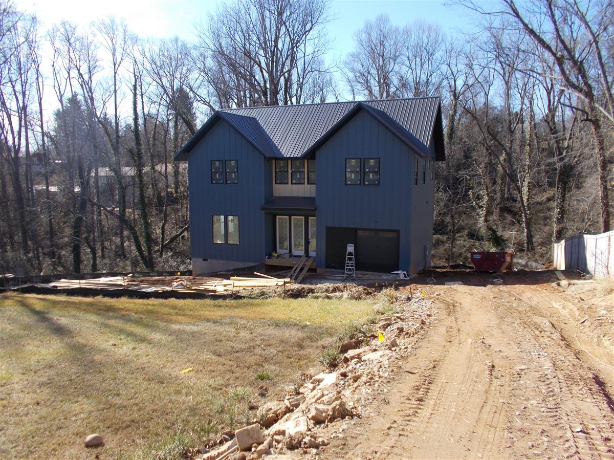 A picture of the property located at 167 HUDSON ST, ASHEVILLE NC 28806.