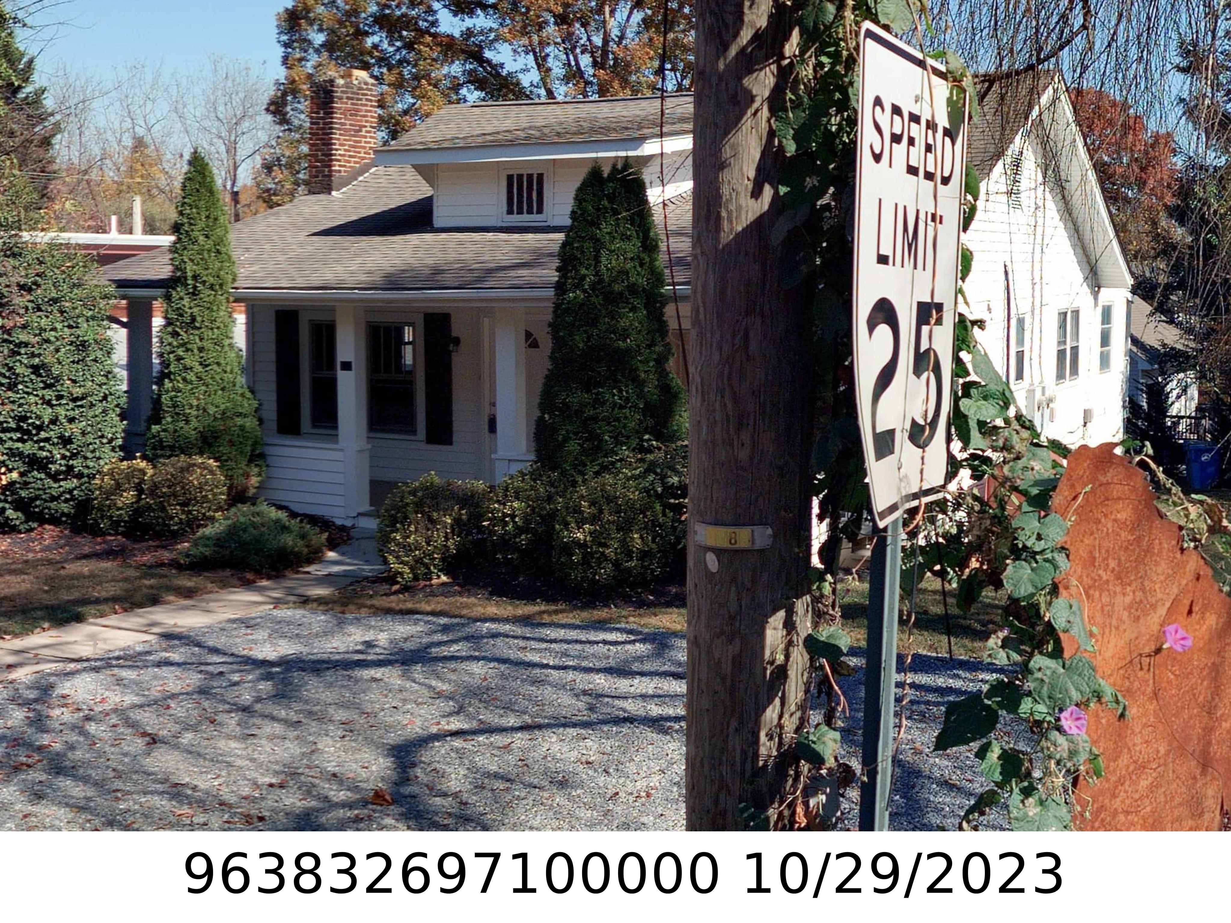 A picture of the property located at 112 HUDSON ST, ASHEVILLE NC 28806.