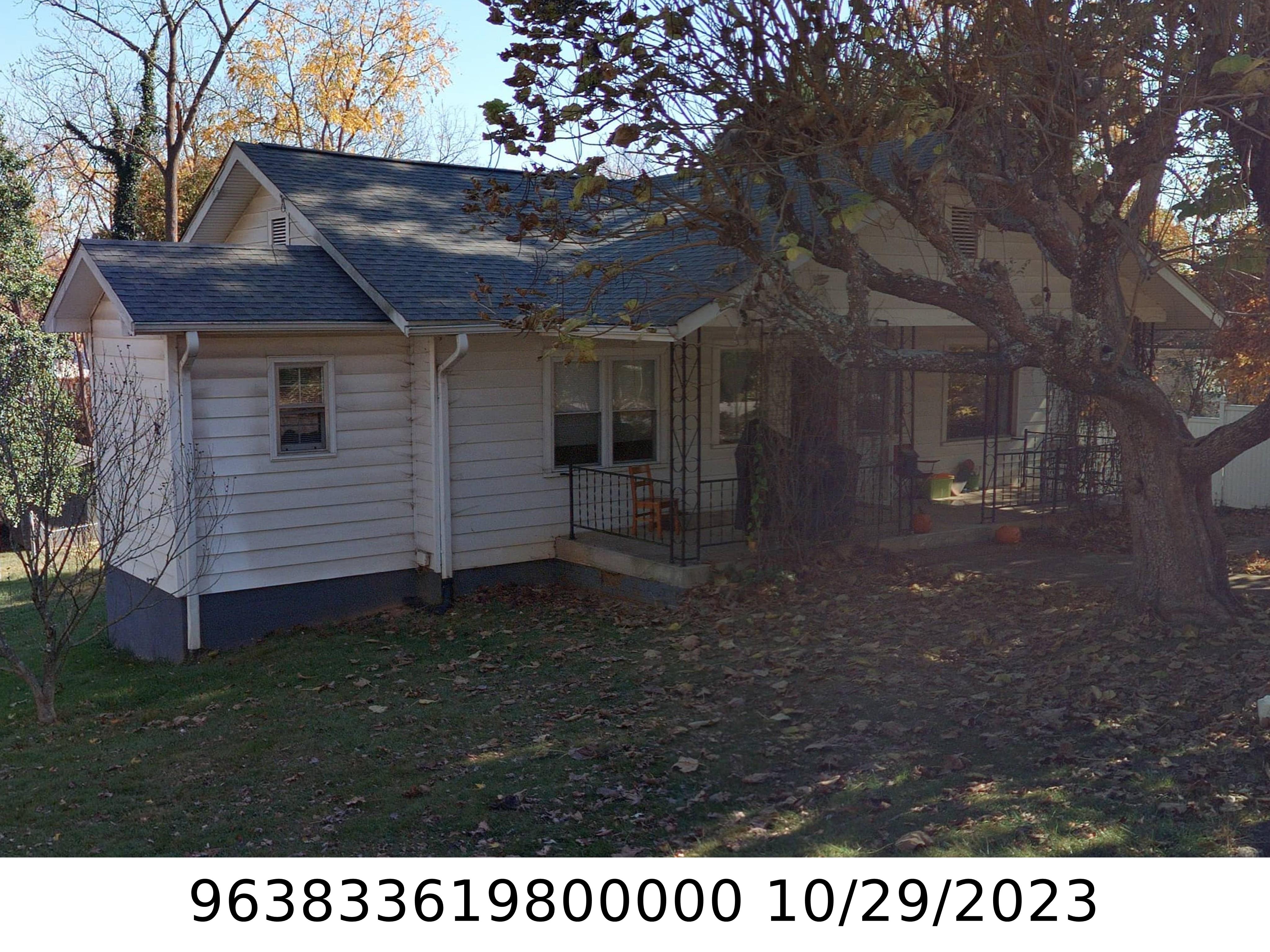 A picture of the property located at 72 HUDSON ST, ASHEVILLE NC 28806.