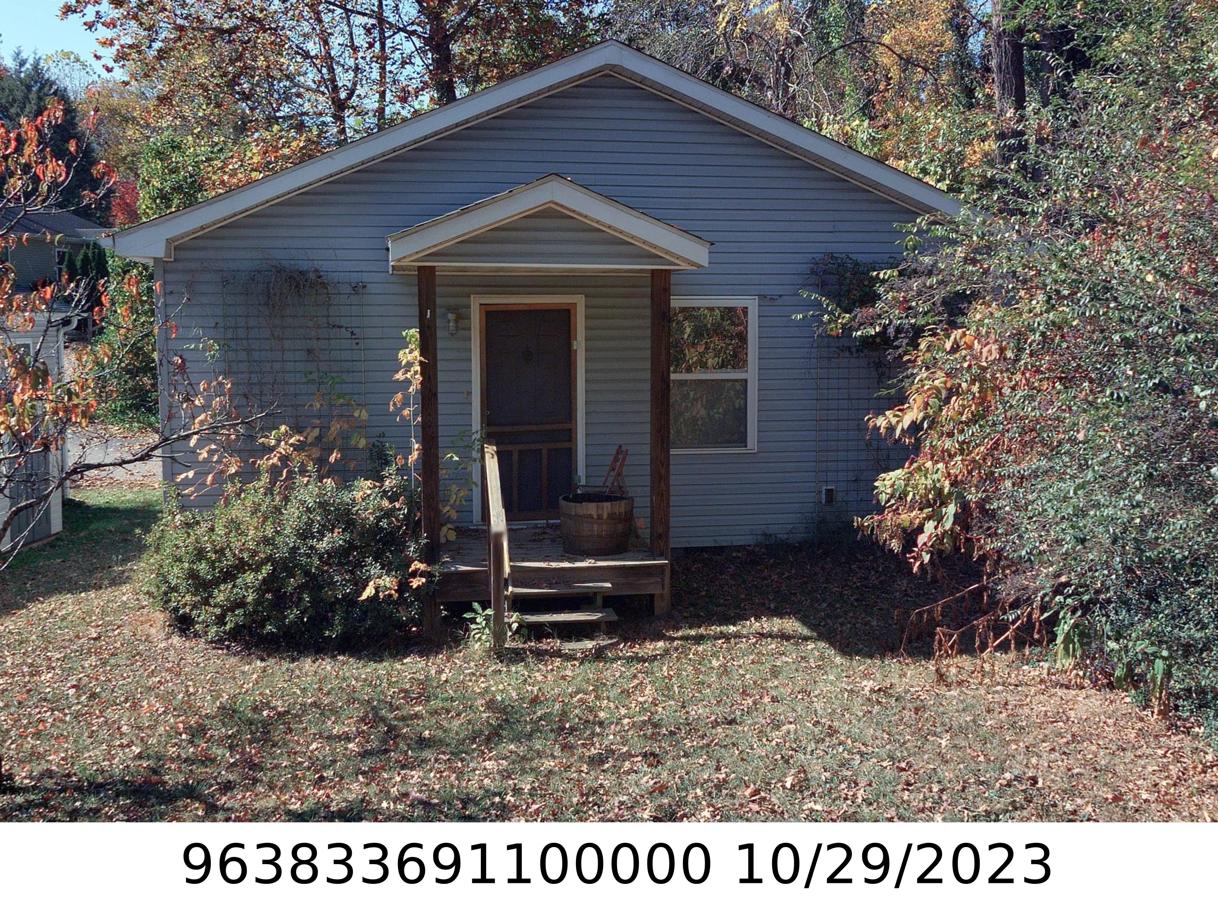 A picture of the property located at 11 HUDSON ST, ASHEVILLE NC 28806.