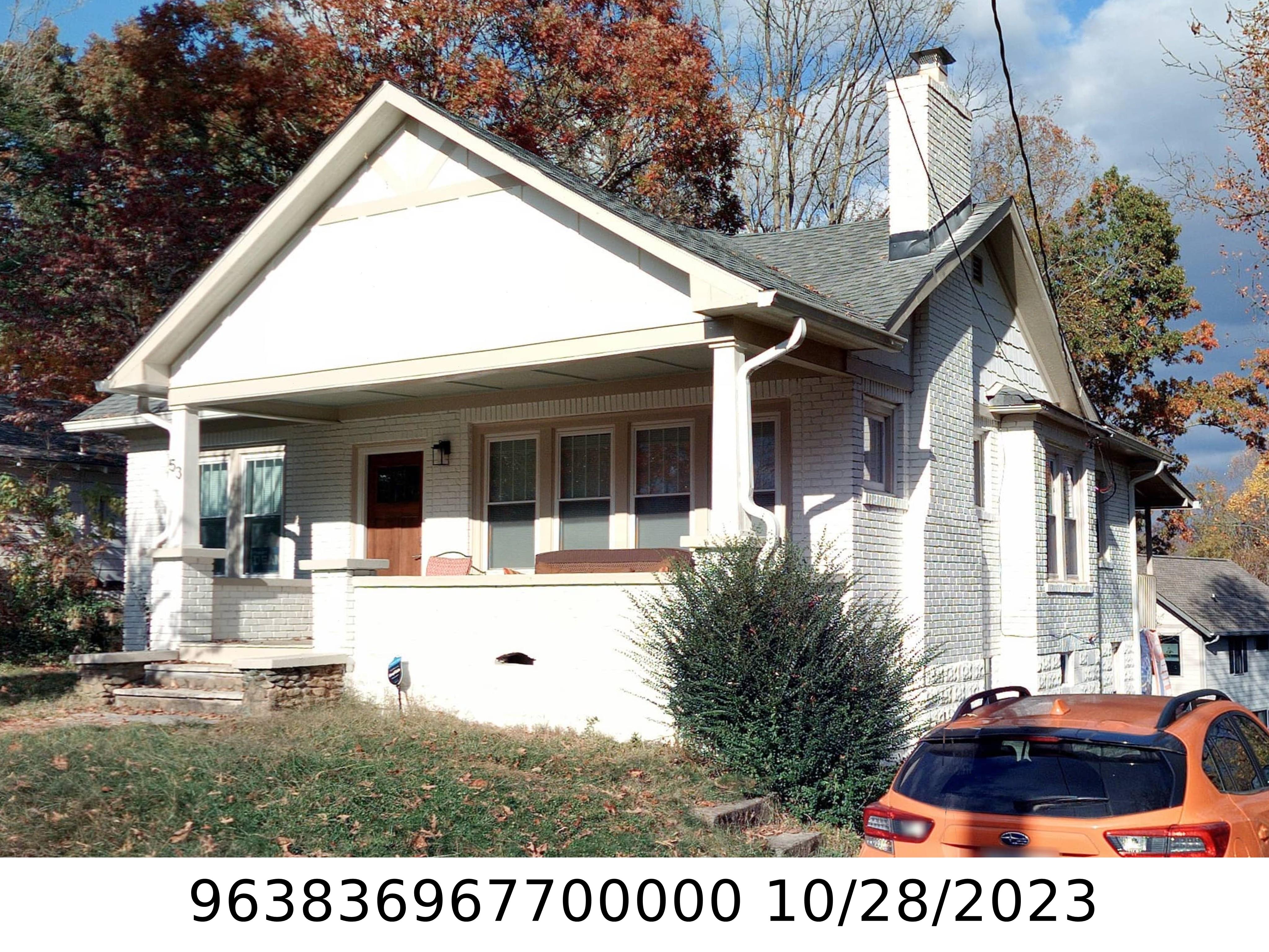 A picture of the property located at 53 MARDELL CIR, ASHEVILLE NC 28806.