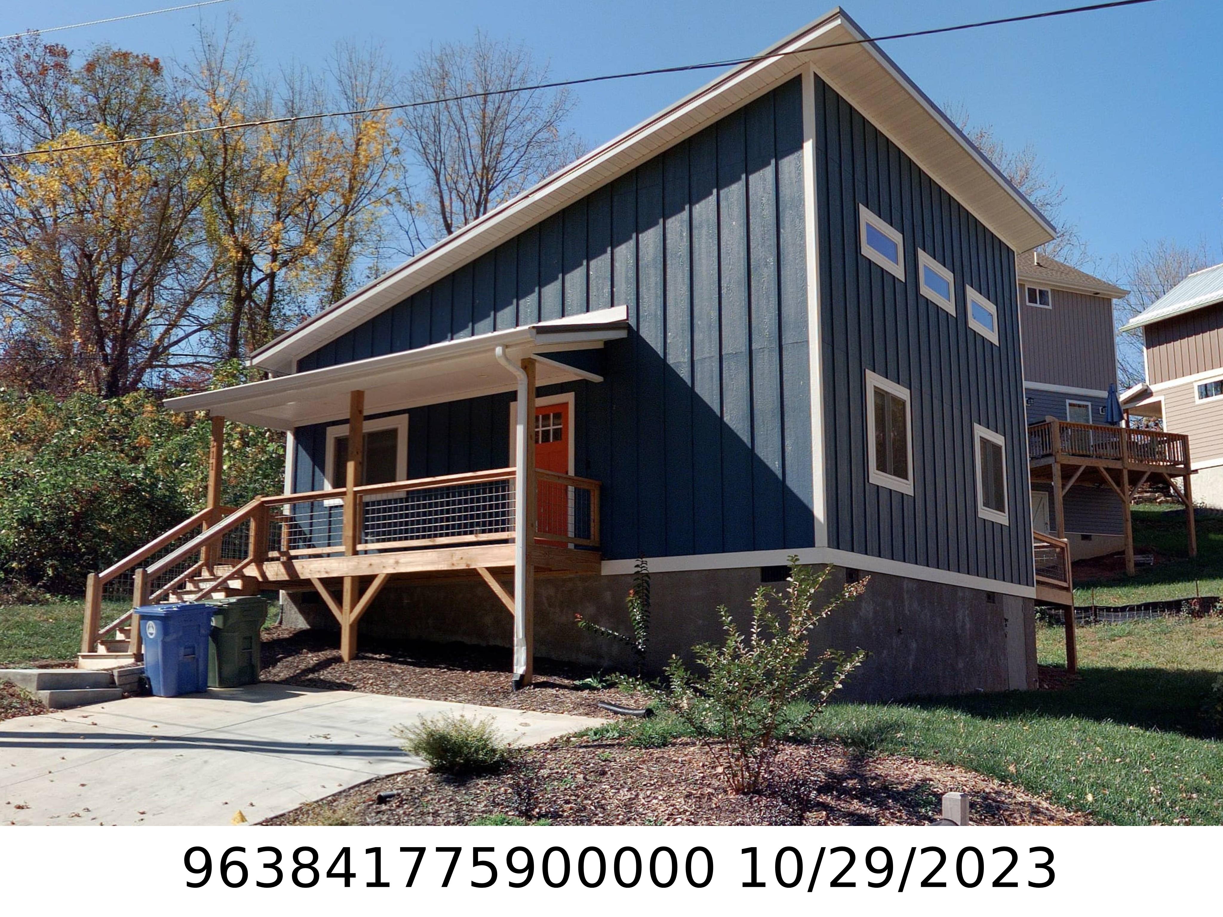 A picture of the property located at 211 HANOVER ST, ASHEVILLE NC 28806.