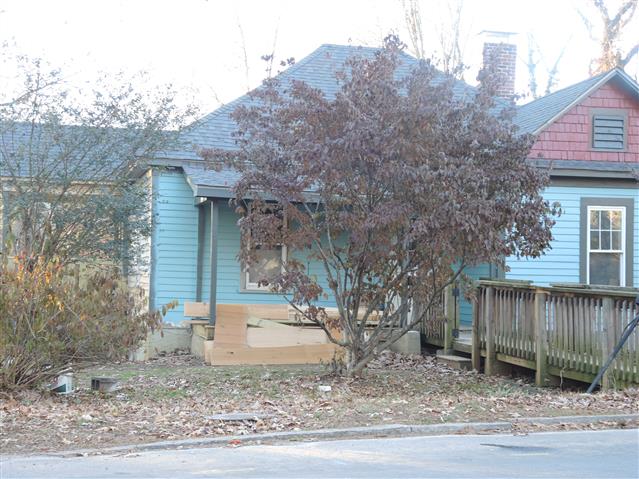 A picture of the property located at 139 HANOVER ST, ASHEVILLE NC 28806.
