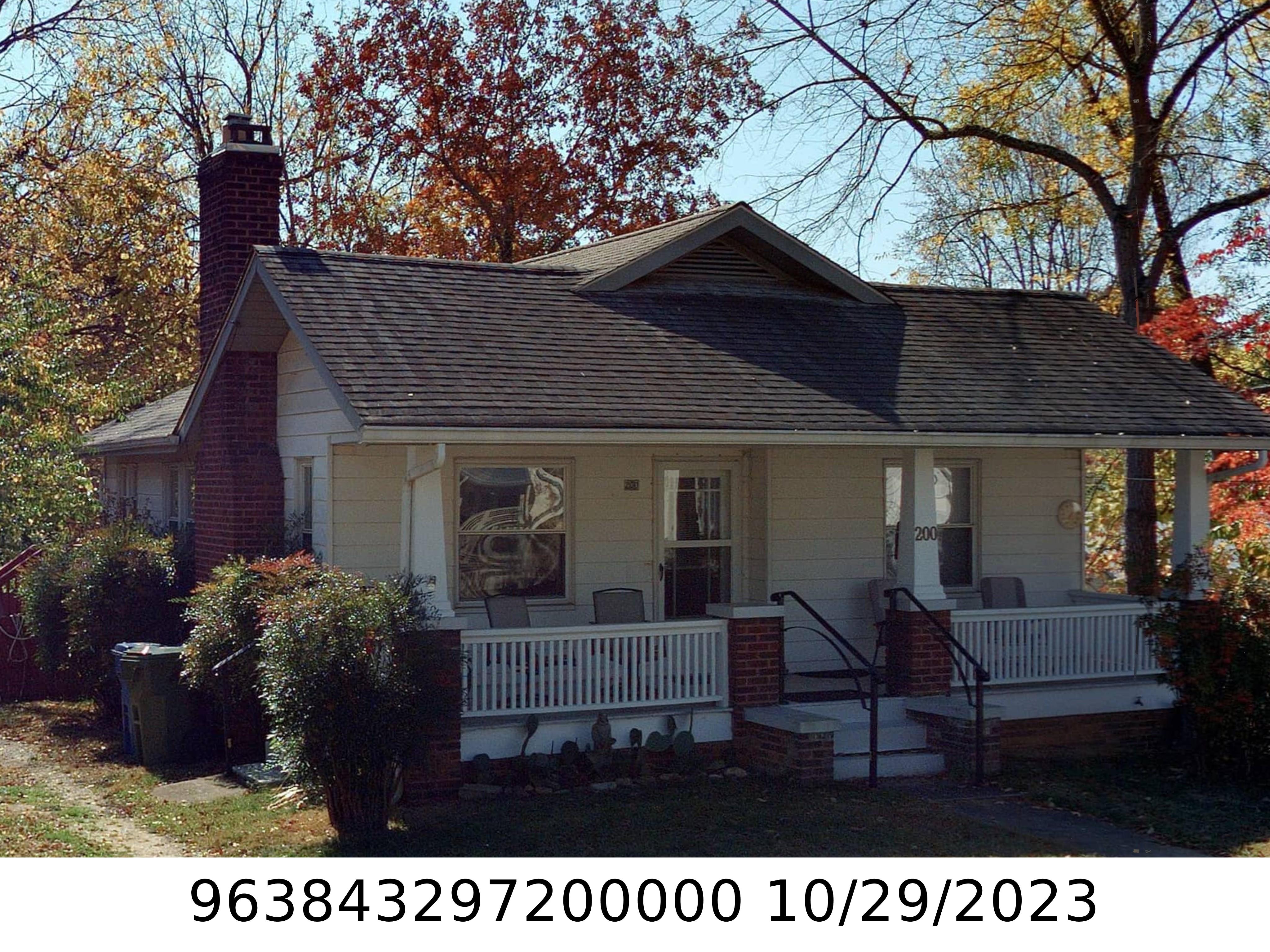 A picture of the property located at 200 PENNSYLVANIA AVE, ASHEVILLE NC 28806.