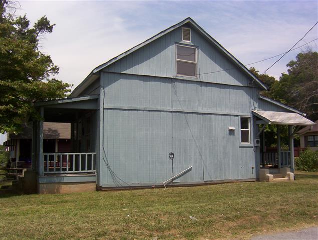 A picture of the property located at 211 FAYETTEVILLE ST, ASHEVILLE NC 28806.