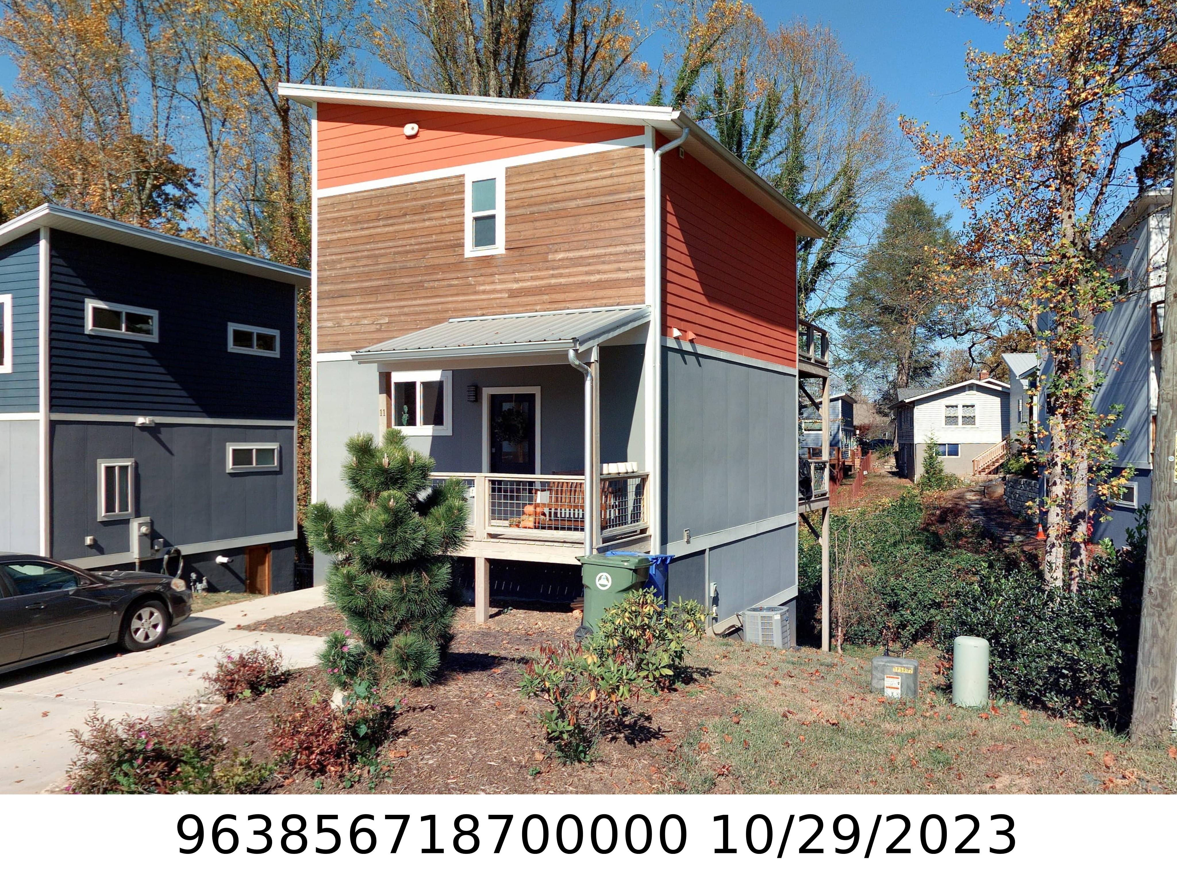 A picture of the property located at 11 WILMINGTON ST, ASHEVILLE NC 28806.