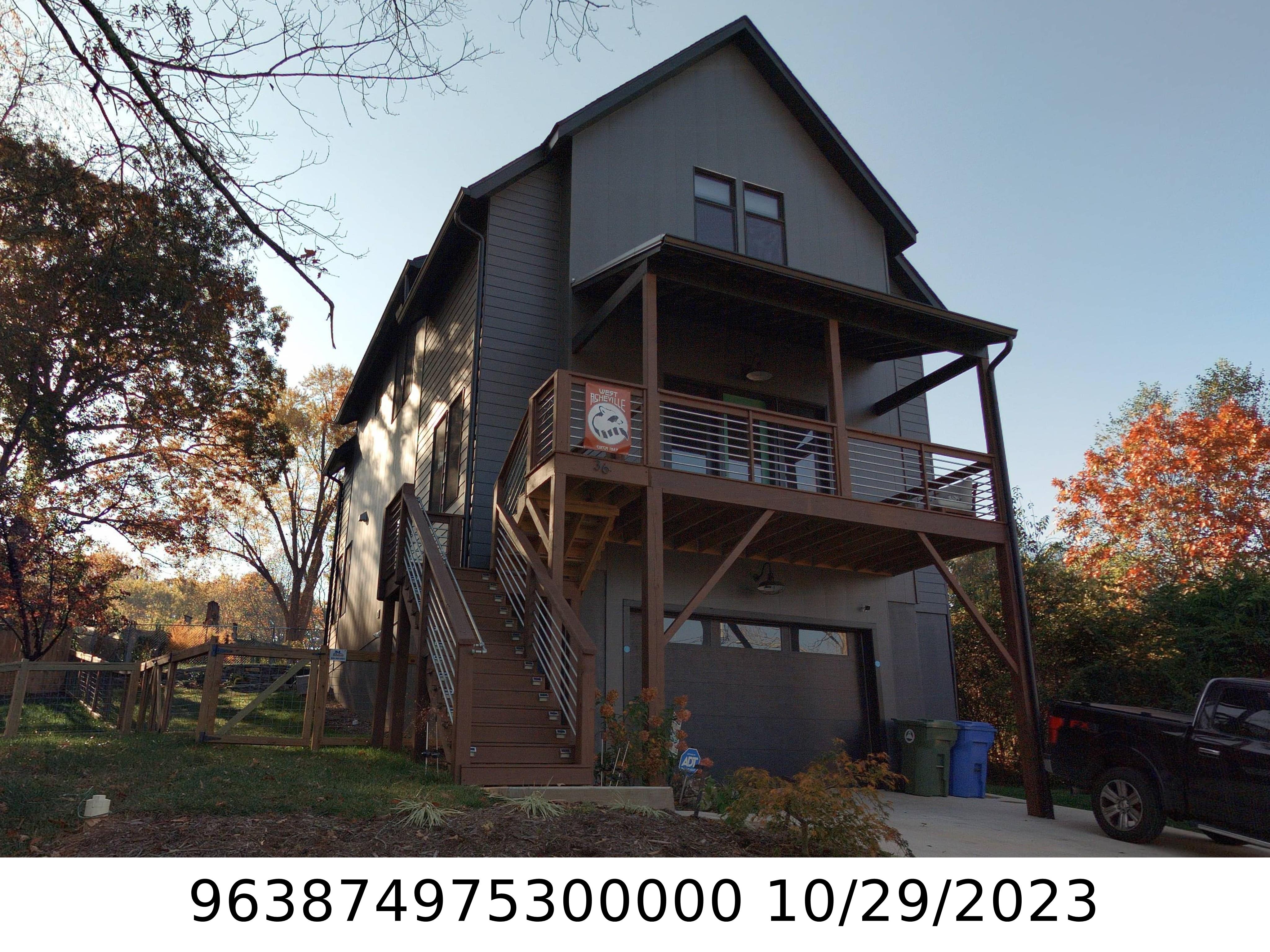 A picture of the property located at 36 ELKIN ST, ASHEVILLE NC 28806.