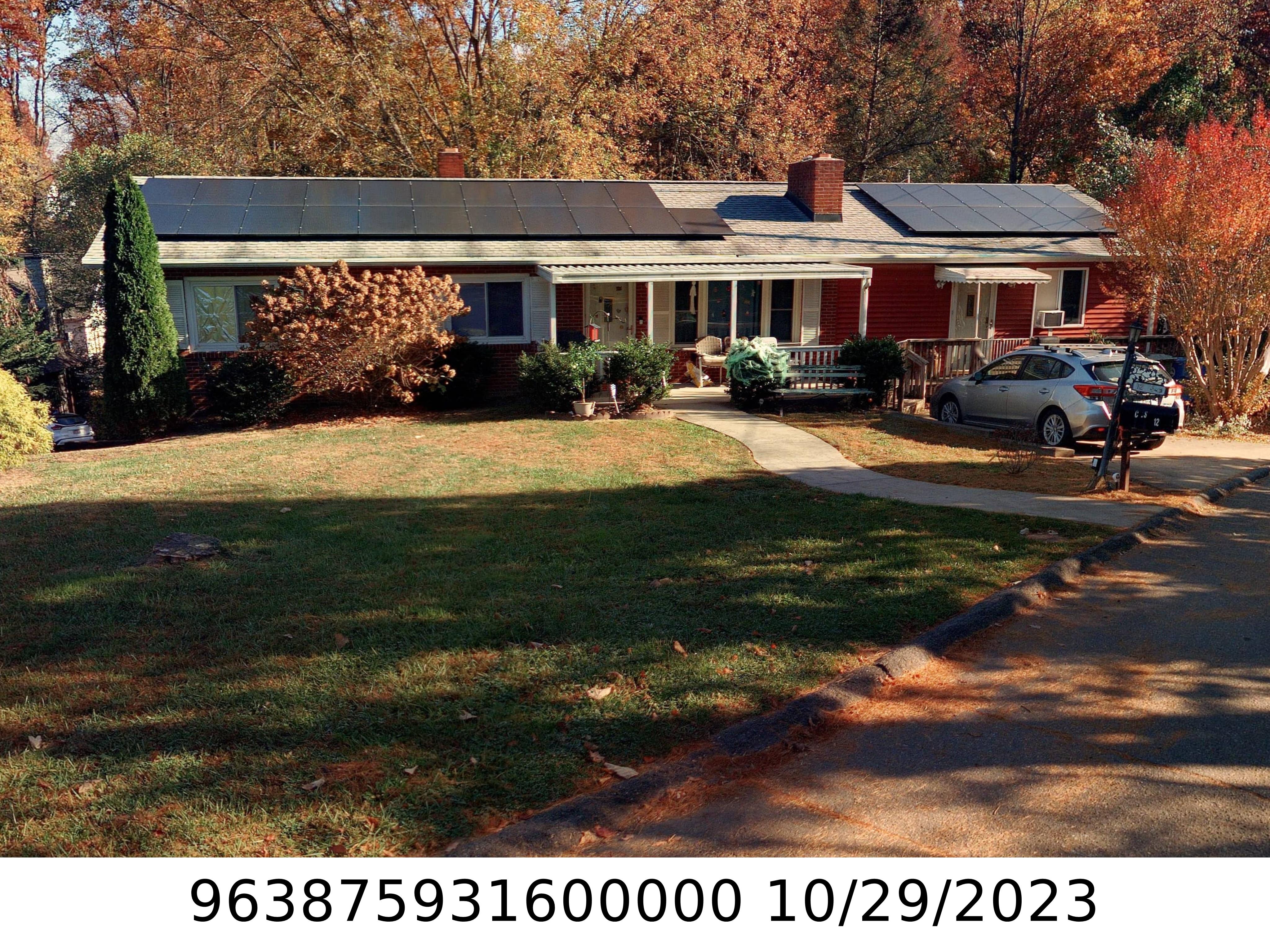 A picture of the property located at 12 WAMBOLDT AVE, ASHEVILLE NC 28806.