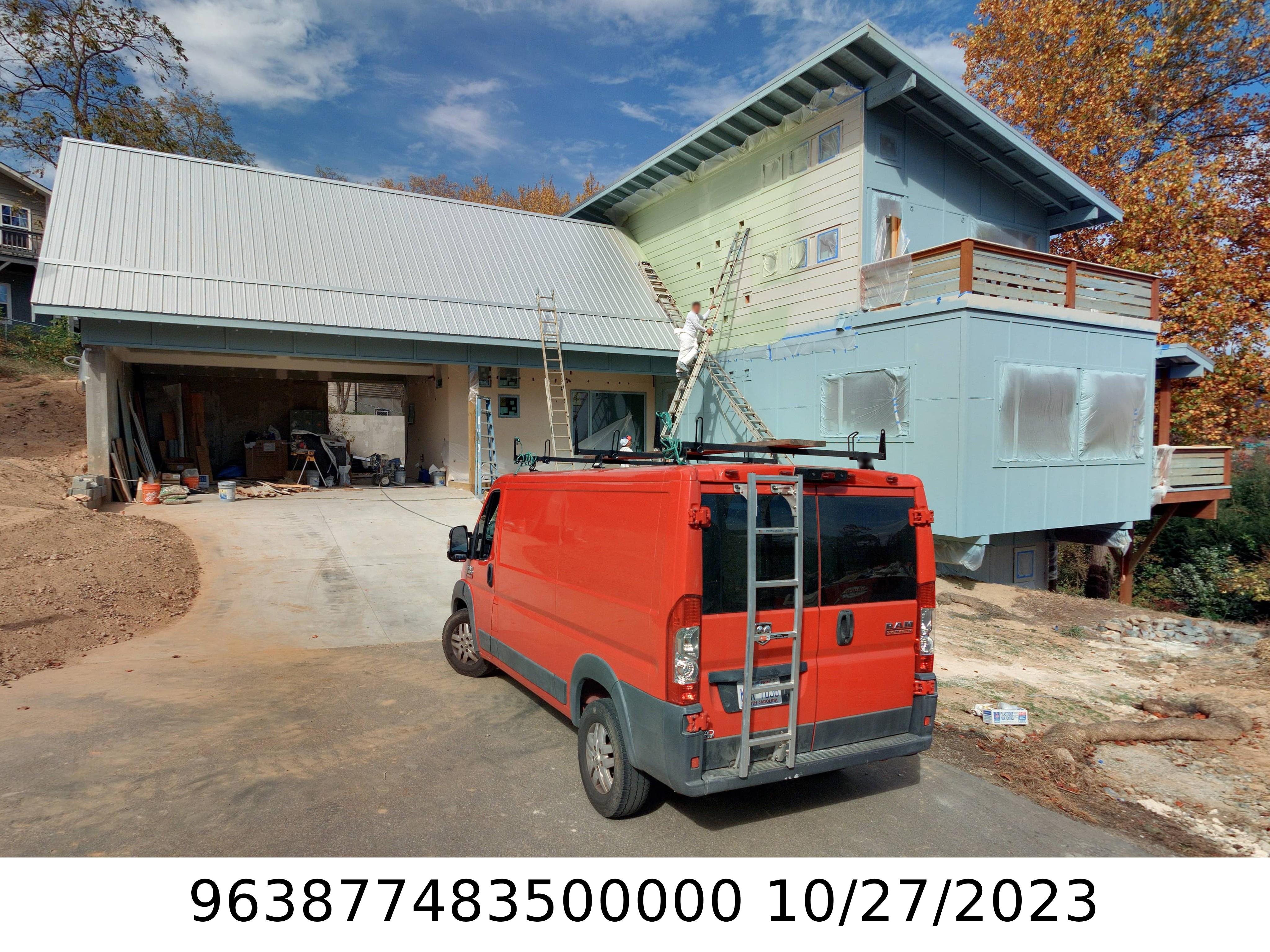A picture of the property located at 21 TOXAWAY ST, ASHEVILLE NC 28806.