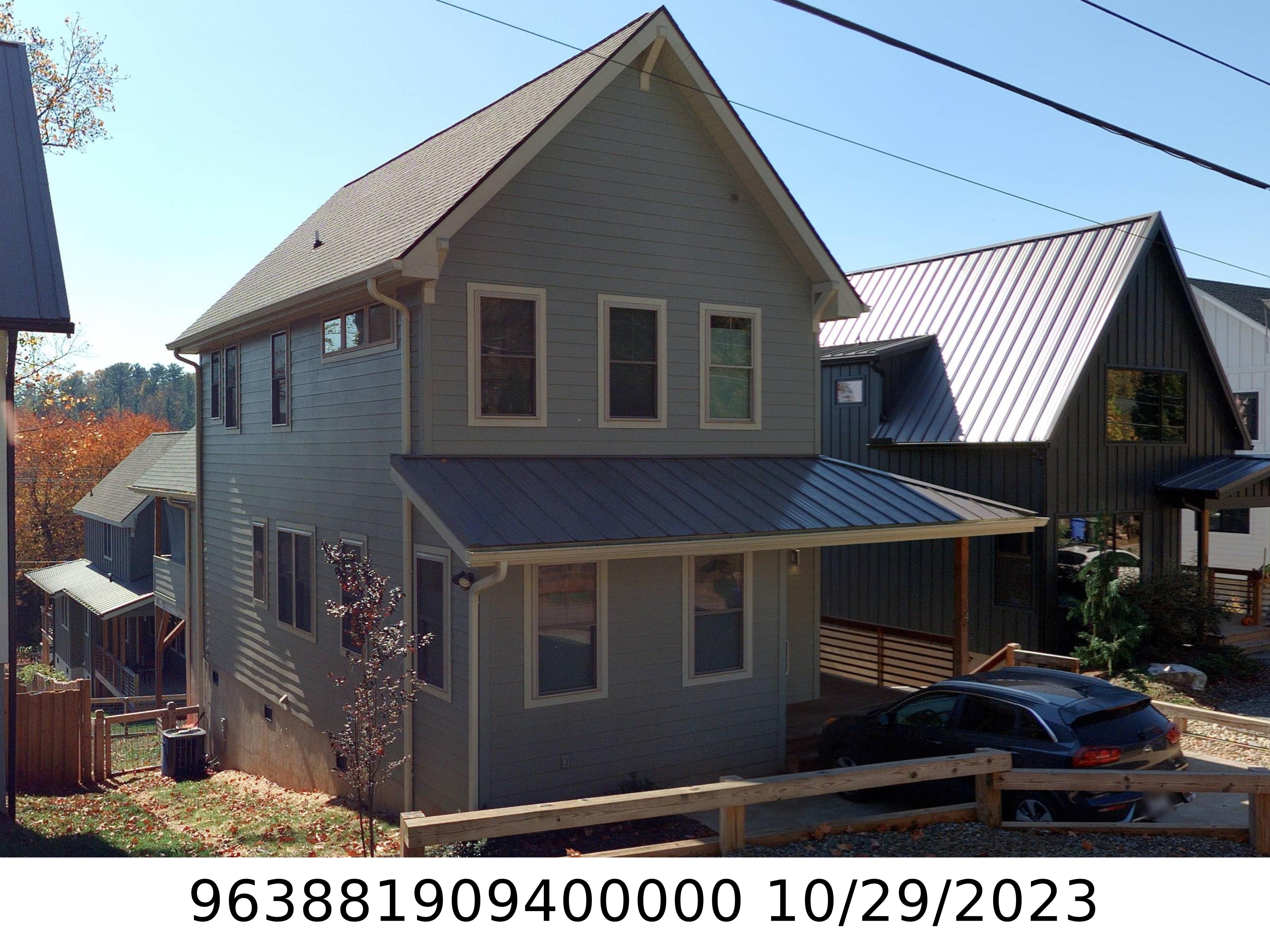 A picture of the property located at 14 LAMB AVE, ASHEVILLE NC 28806.