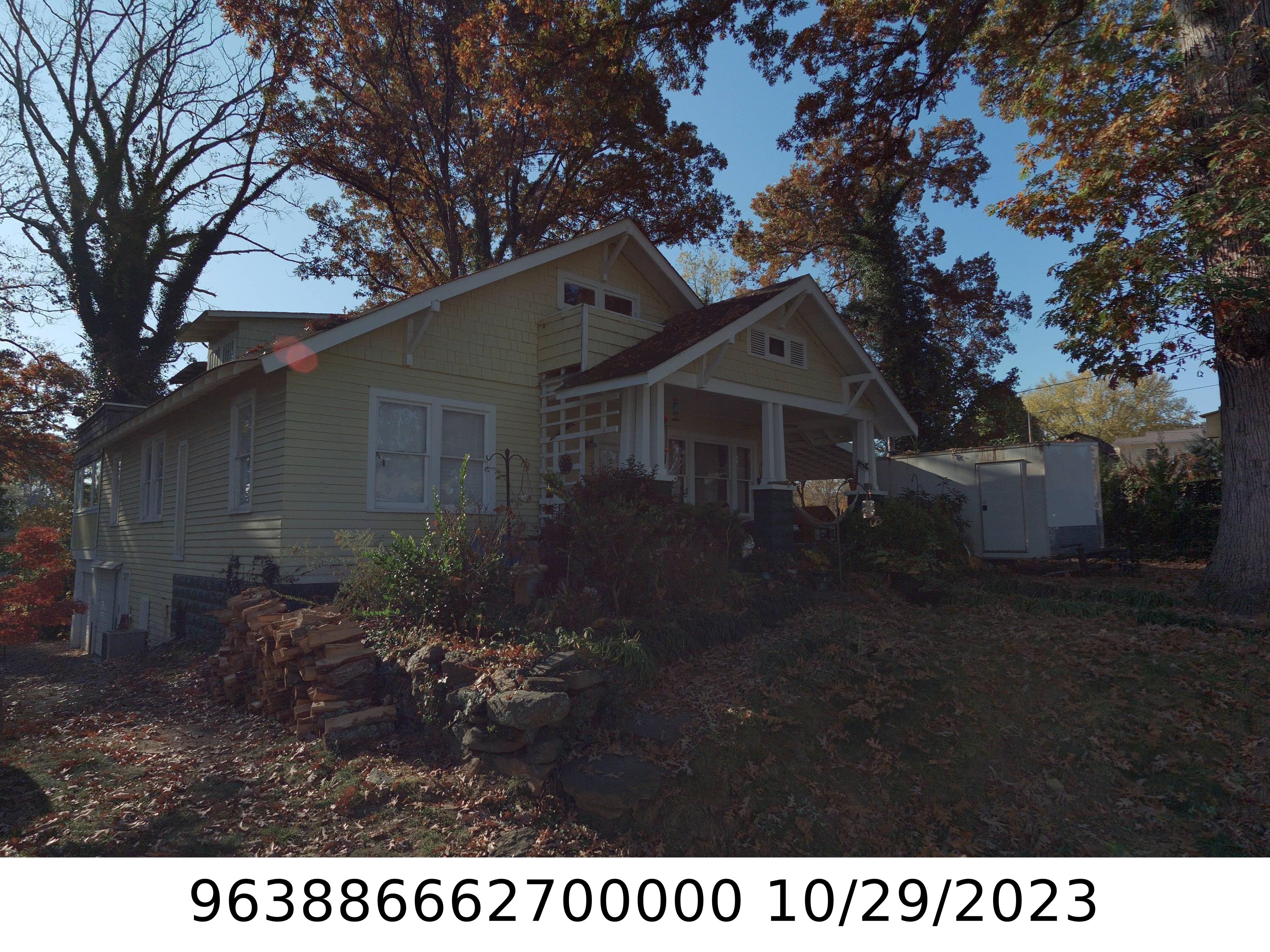 A picture of the property located at 72 LOGAN AVE, ASHEVILLE NC 28806.