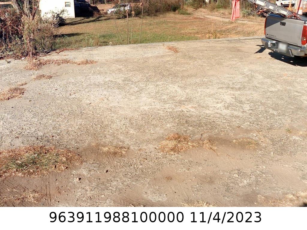 A picture of the property located at 54 HOPEDALE CIR, ASHEVILLE NC 28806.