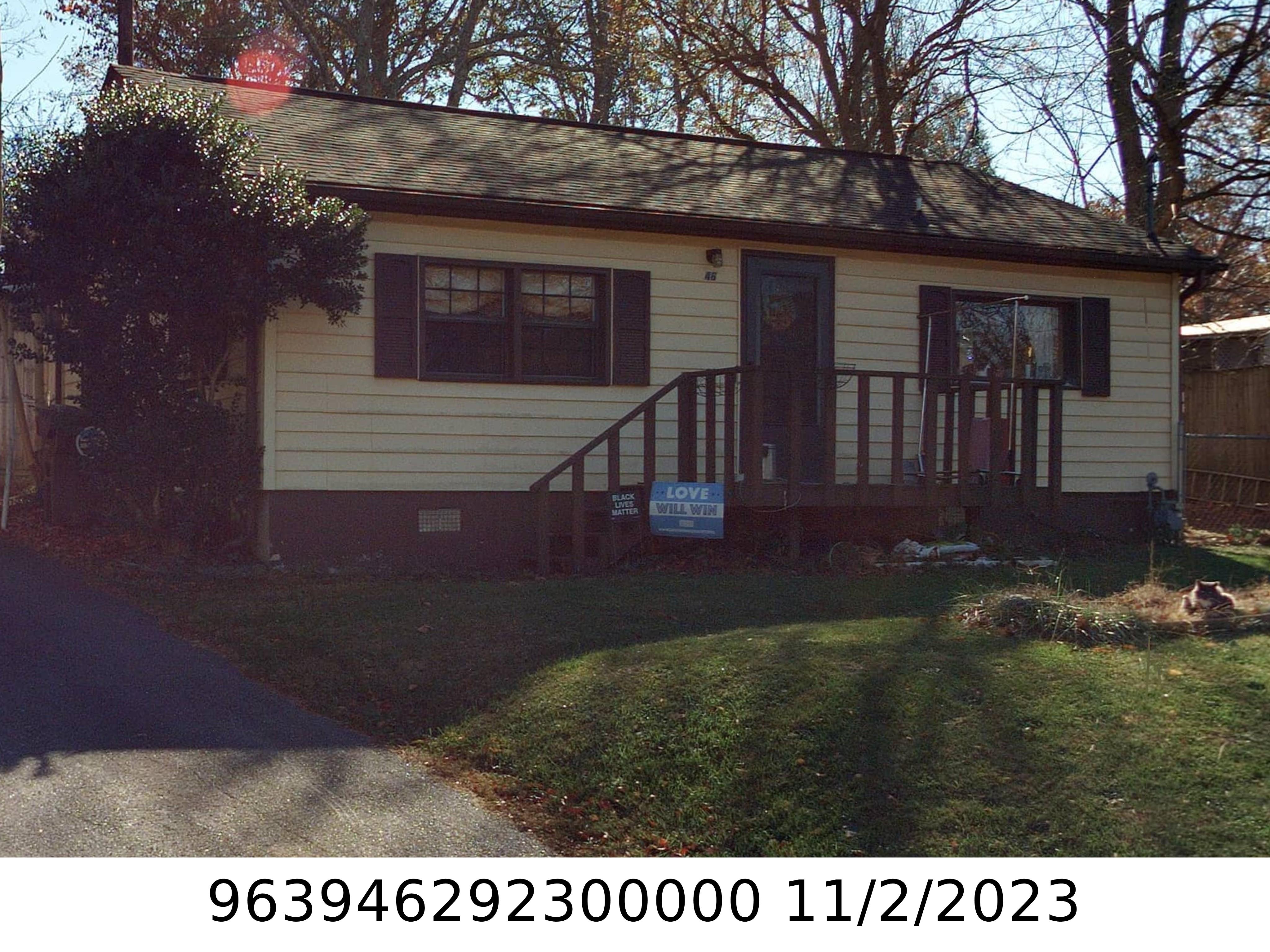 A picture of the property located at 46 VINEWOOD CIR, ASHEVILLE NC 28806.