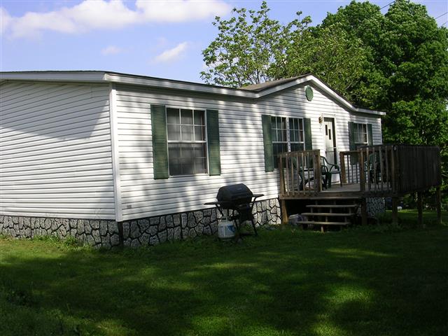 A picture of the property located at 8 VINEWOOD CIR # CP, ASHEVILLE NC 28806.