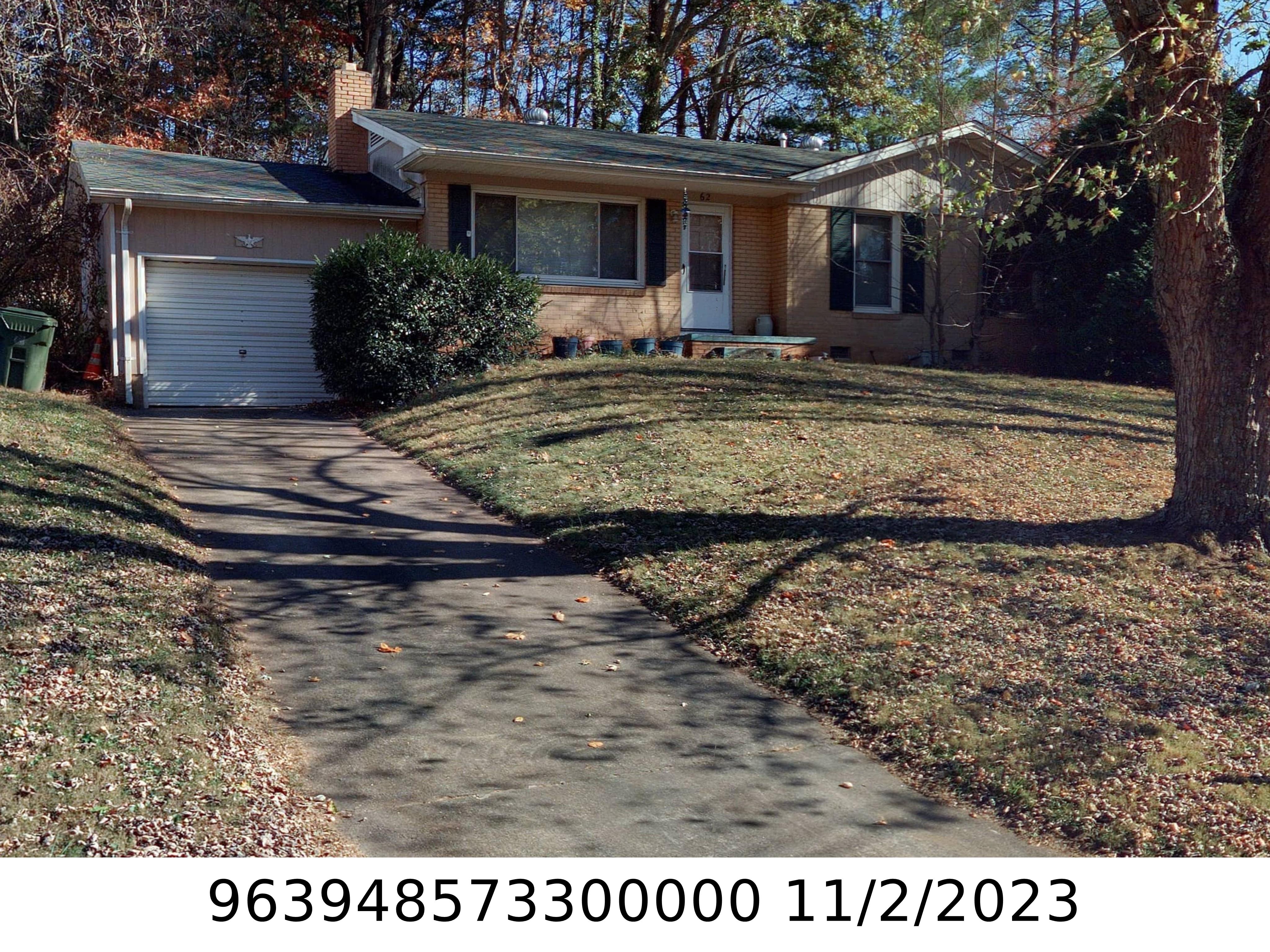 A picture of the property located at 62 HORNOT CIR, ASHEVILLE NC 28806.