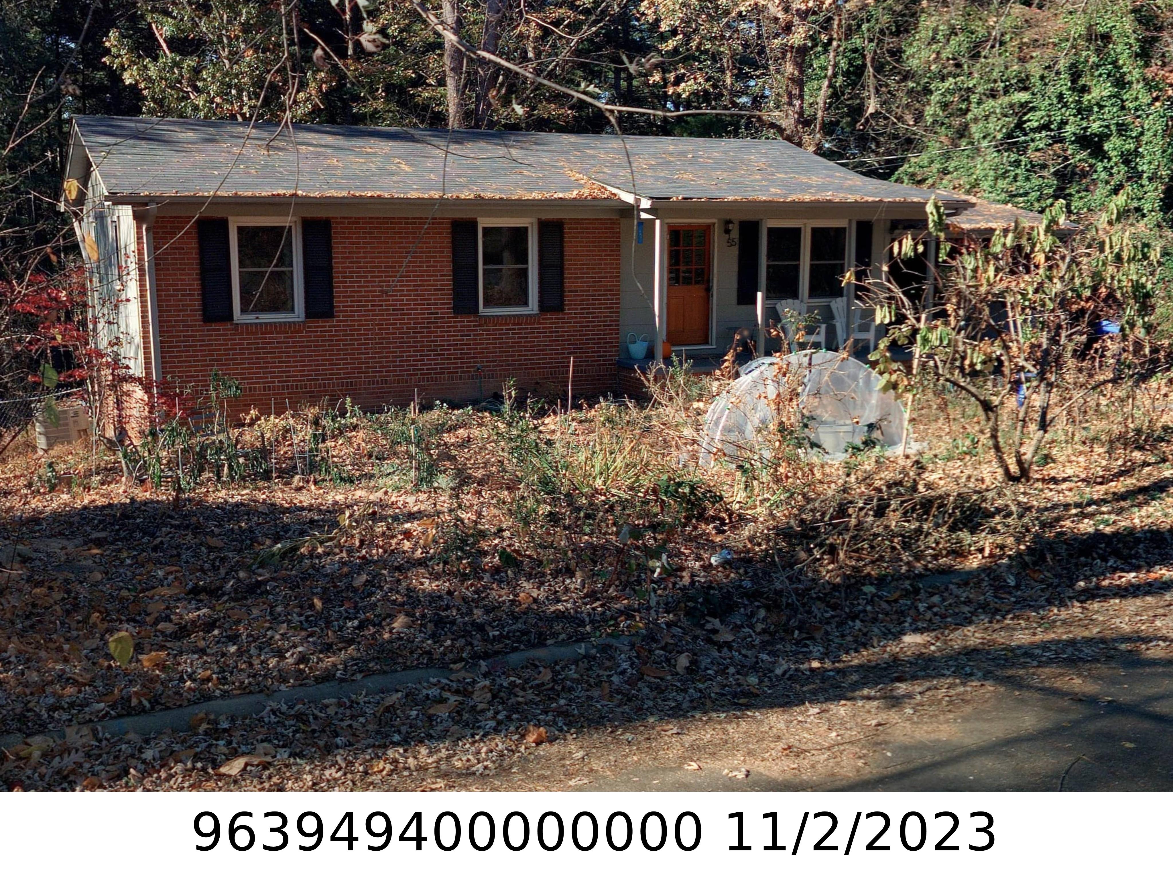 A picture of the property located at 55 HORNOT CIR, ASHEVILLE NC 28806.