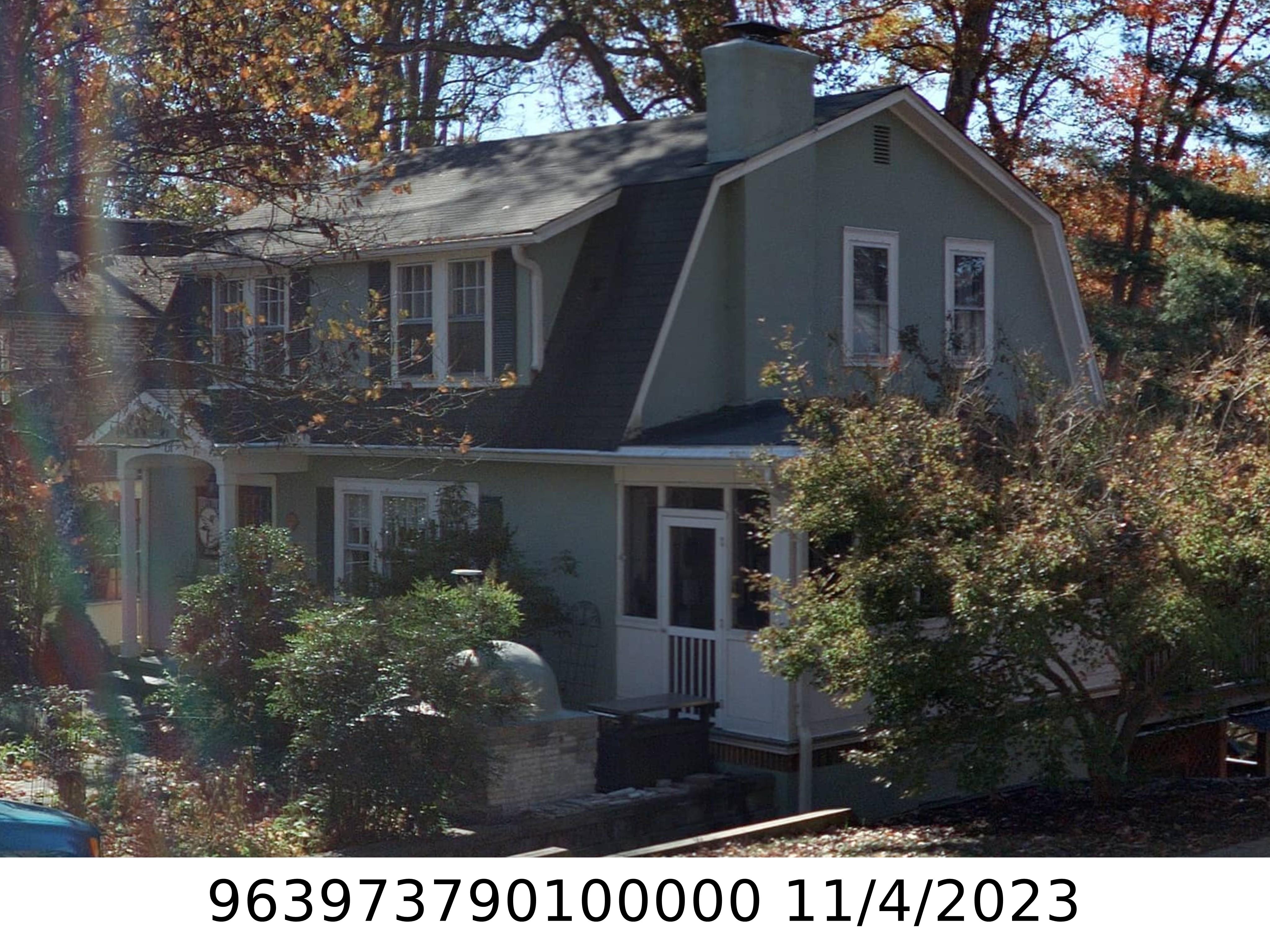 A picture of the property located at 131 TACOMA CIR, ASHEVILLE NC 28801.