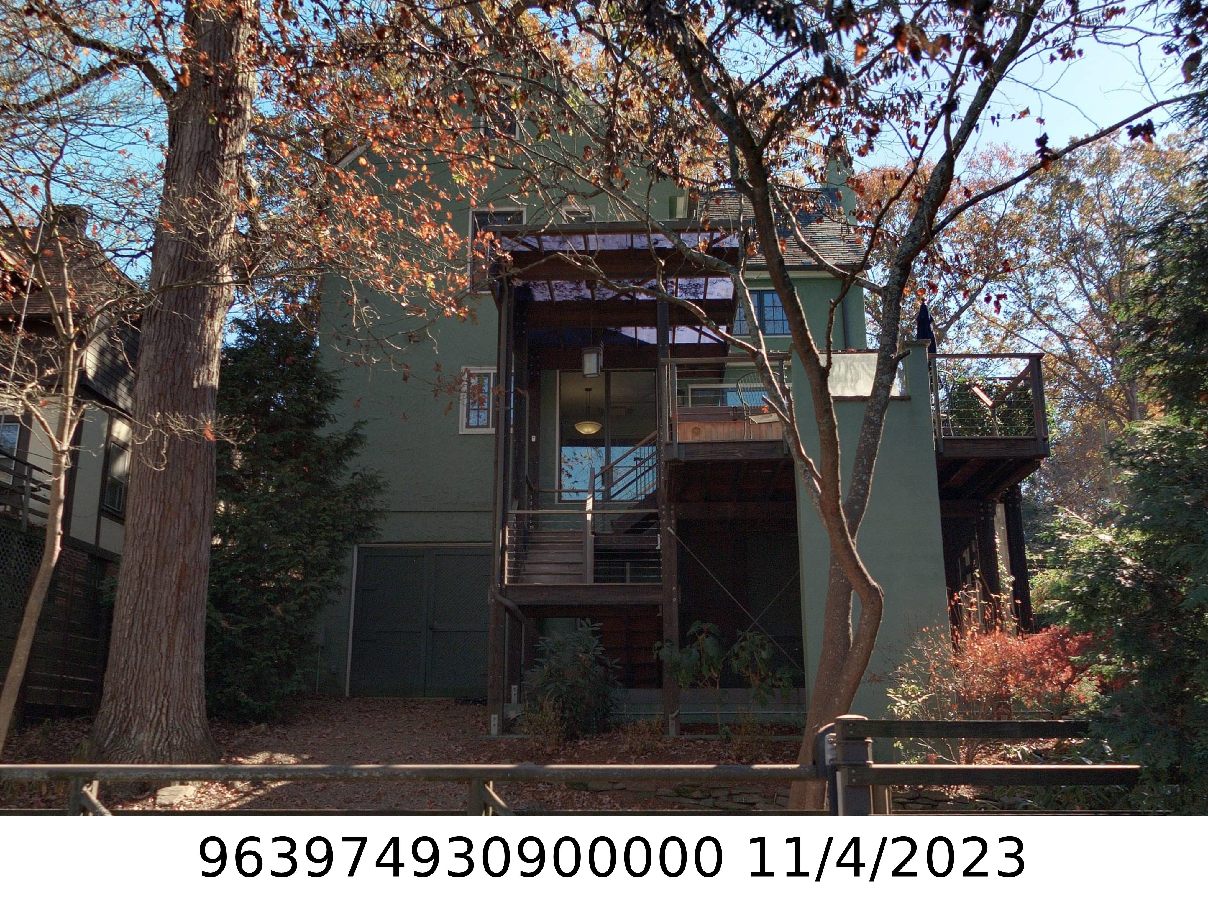 A picture of the property located at 91 TACOMA CIR, ASHEVILLE NC 28801.