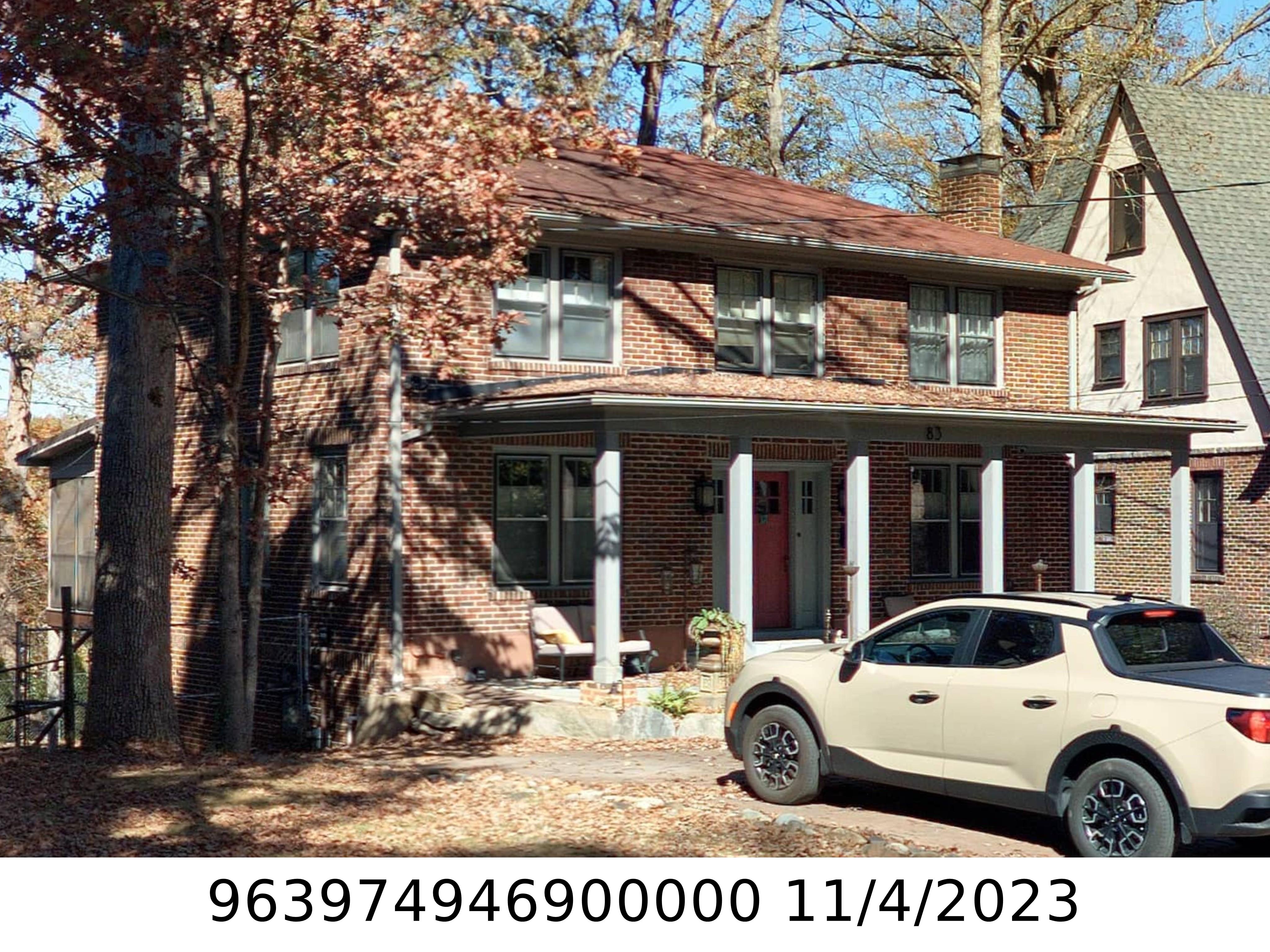 A picture of the property located at 83 TACOMA CIR, ASHEVILLE NC 28801.