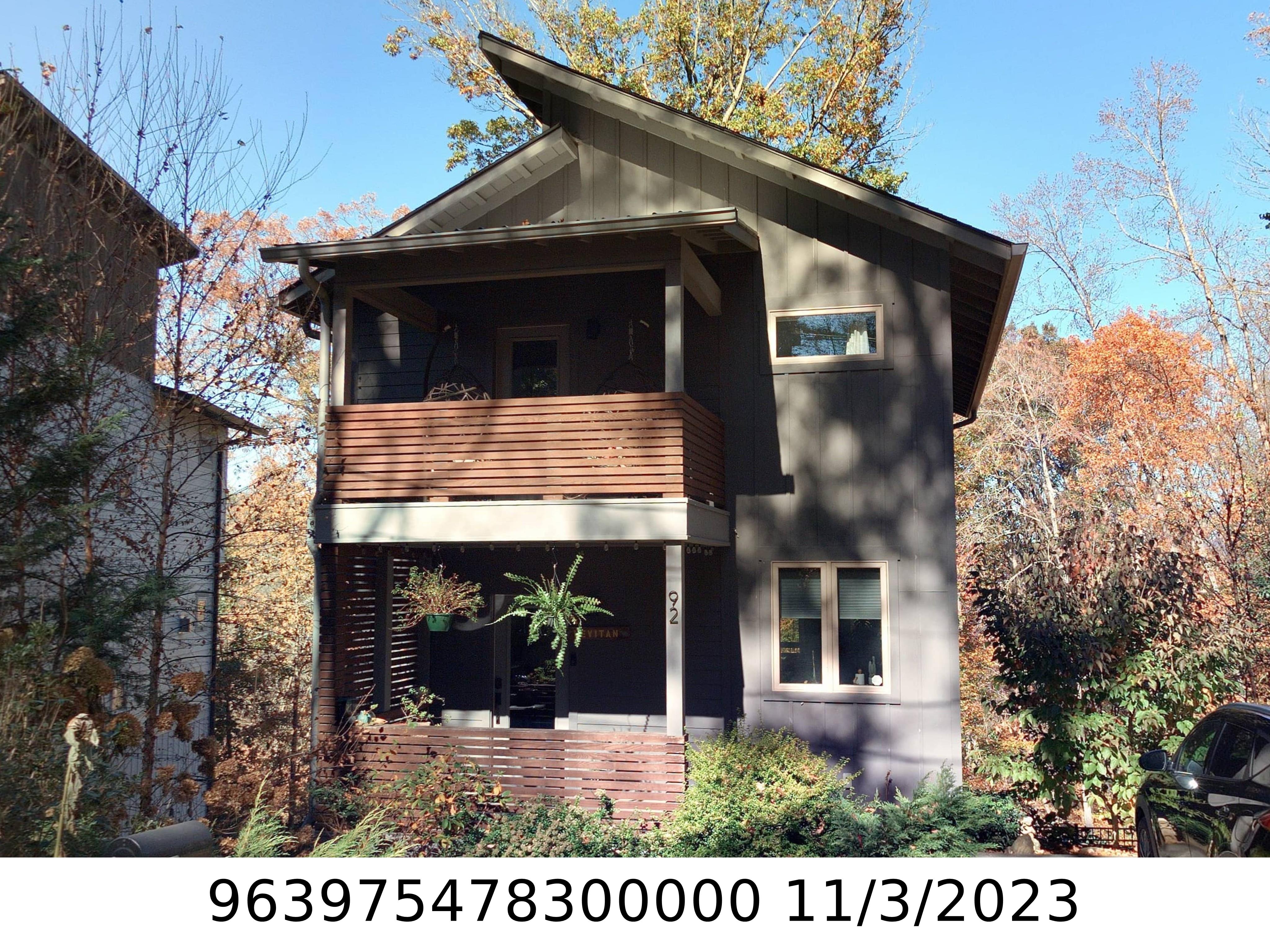 A picture of the property located at 92 HIBRITEN DR, ASHEVILLE NC 28801.