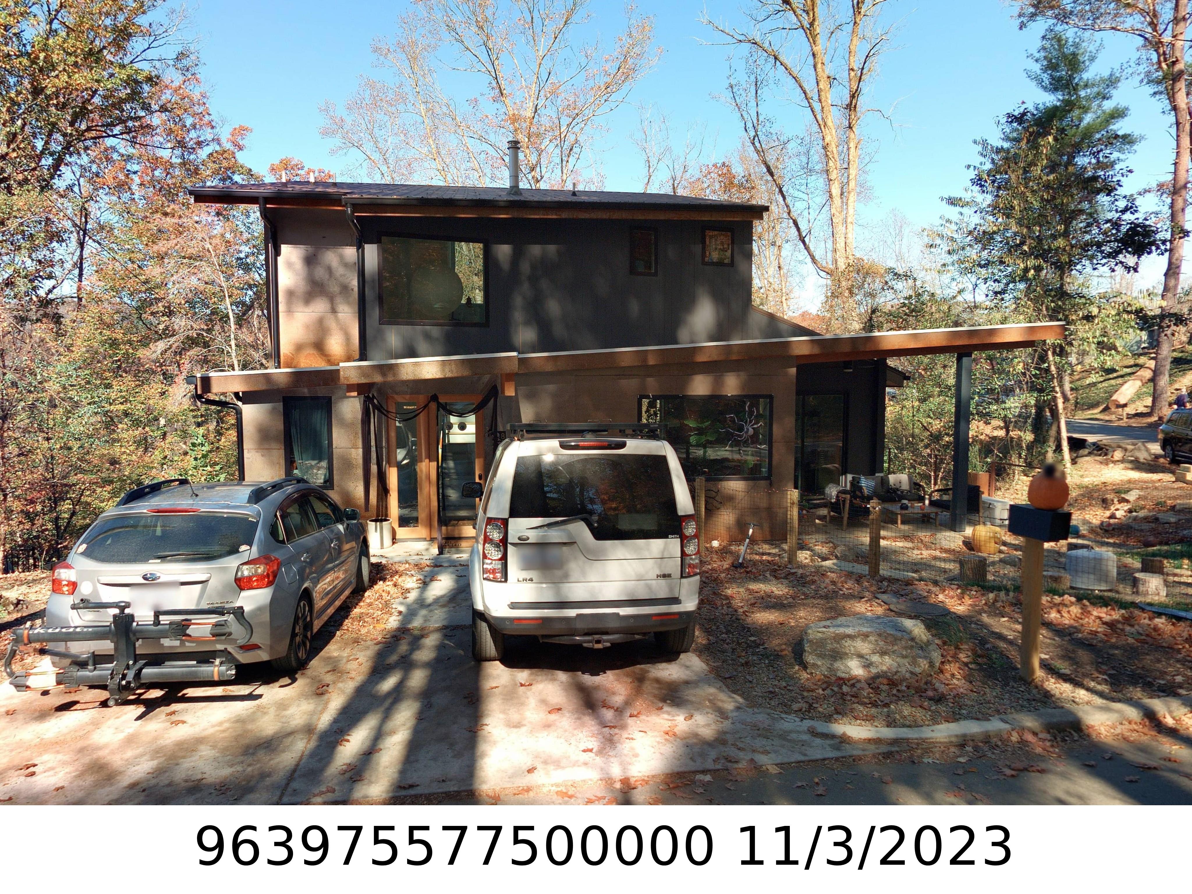 A picture of the property located at 88 HIBRITEN DR, ASHEVILLE NC 28801.