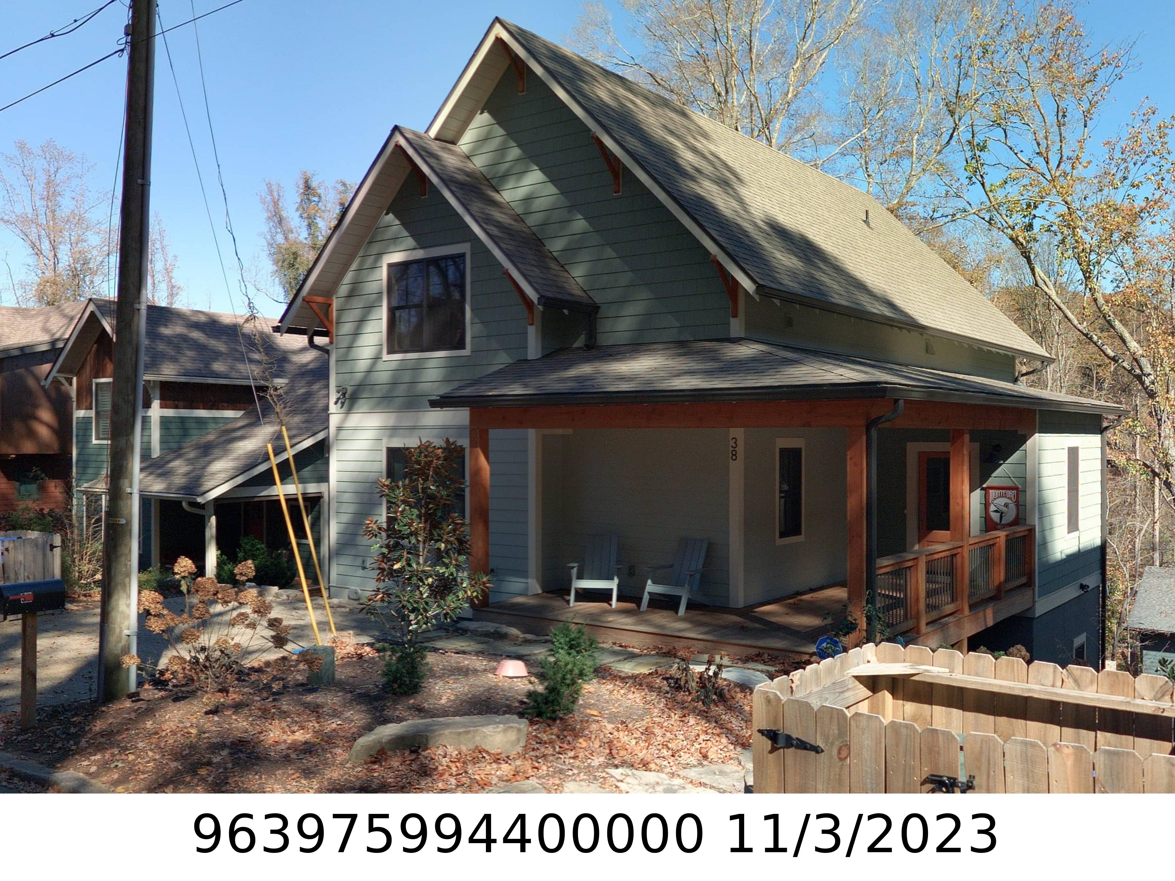 A picture of the property located at 38 HIBRITEN DR, ASHEVILLE NC 28801.