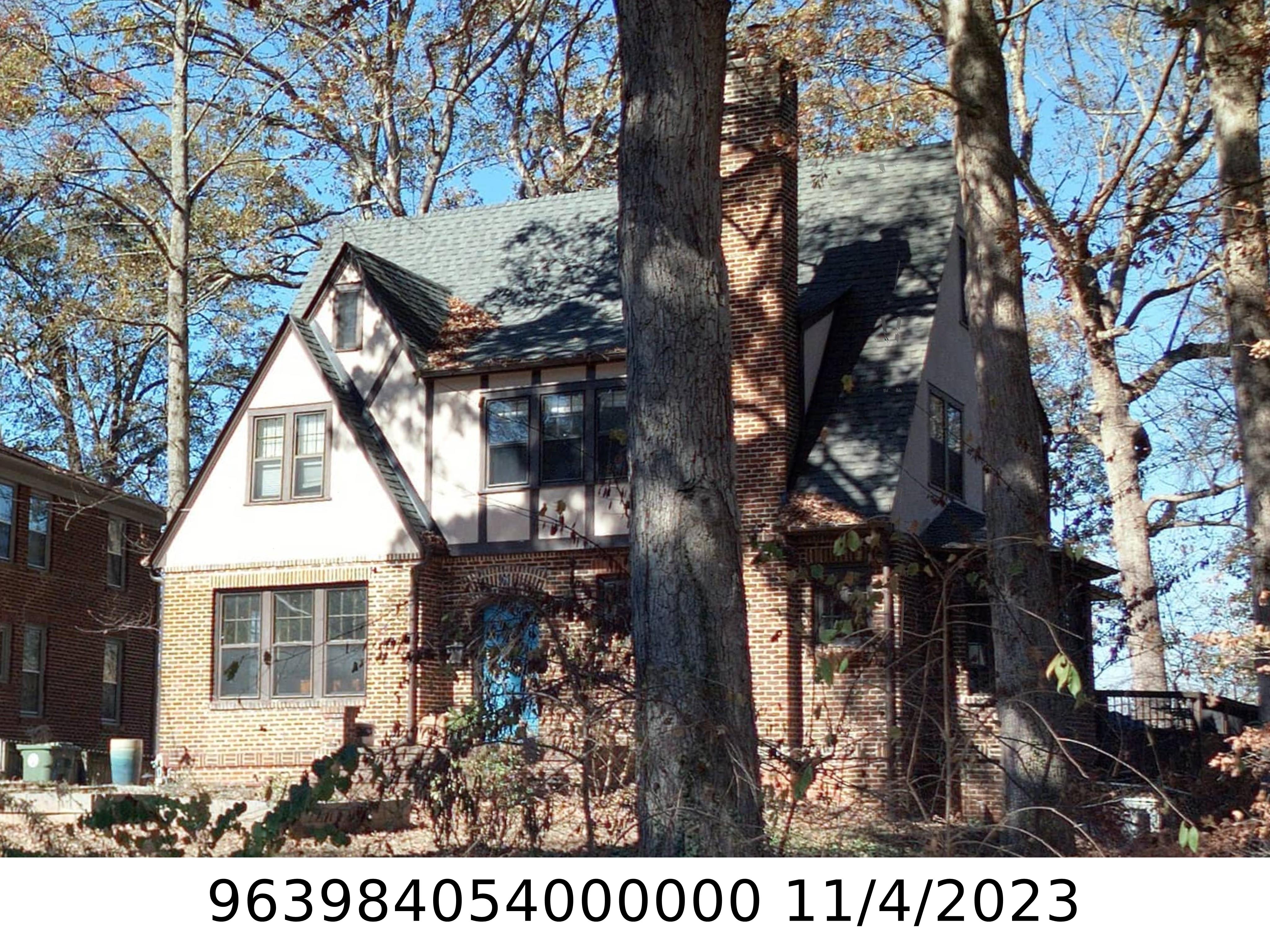 A picture of the property located at 79 TACOMA CIR, ASHEVILLE NC 28801.