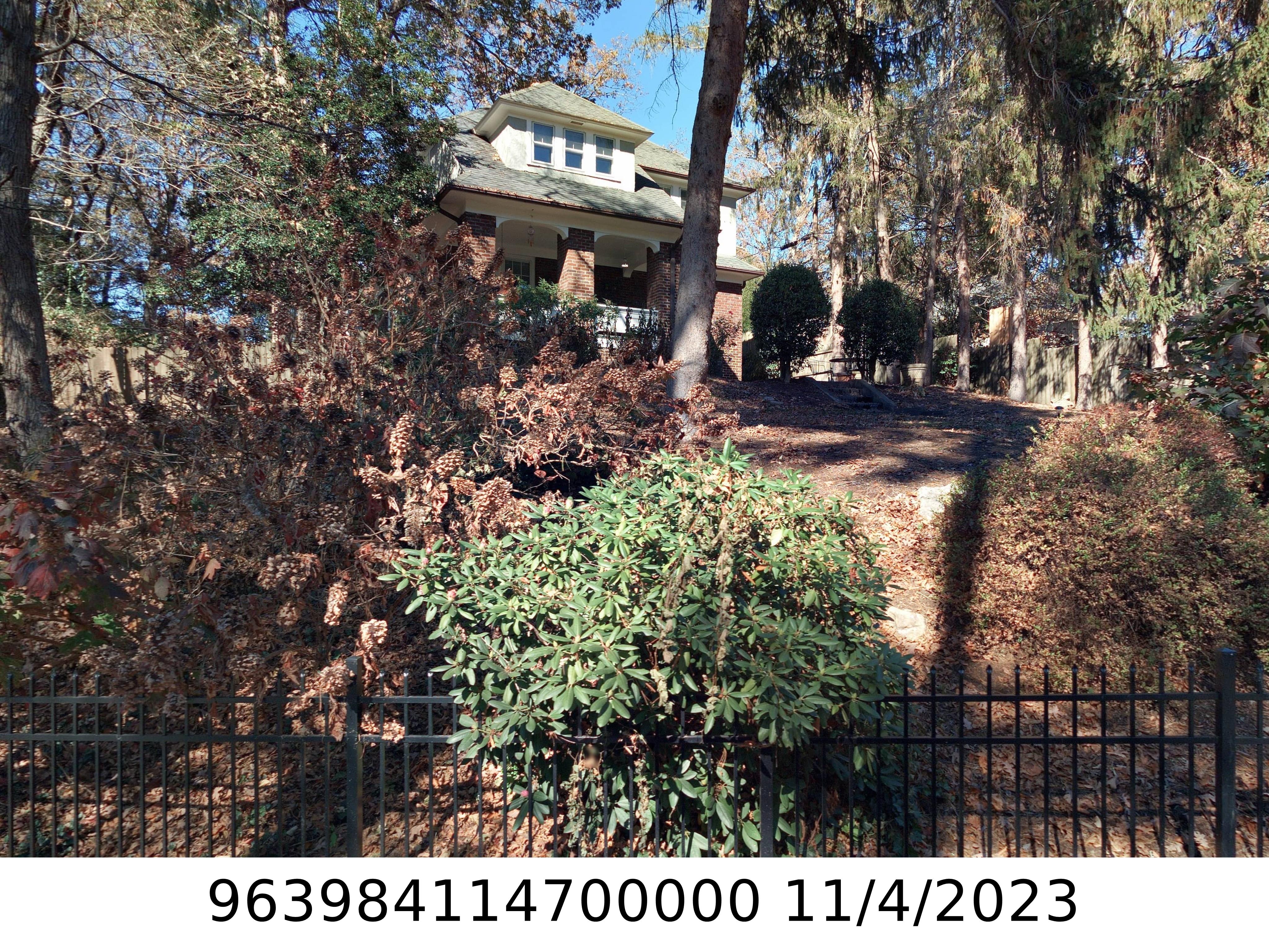 A picture of the property located at 196 TACOMA CIR, ASHEVILLE NC 28801.