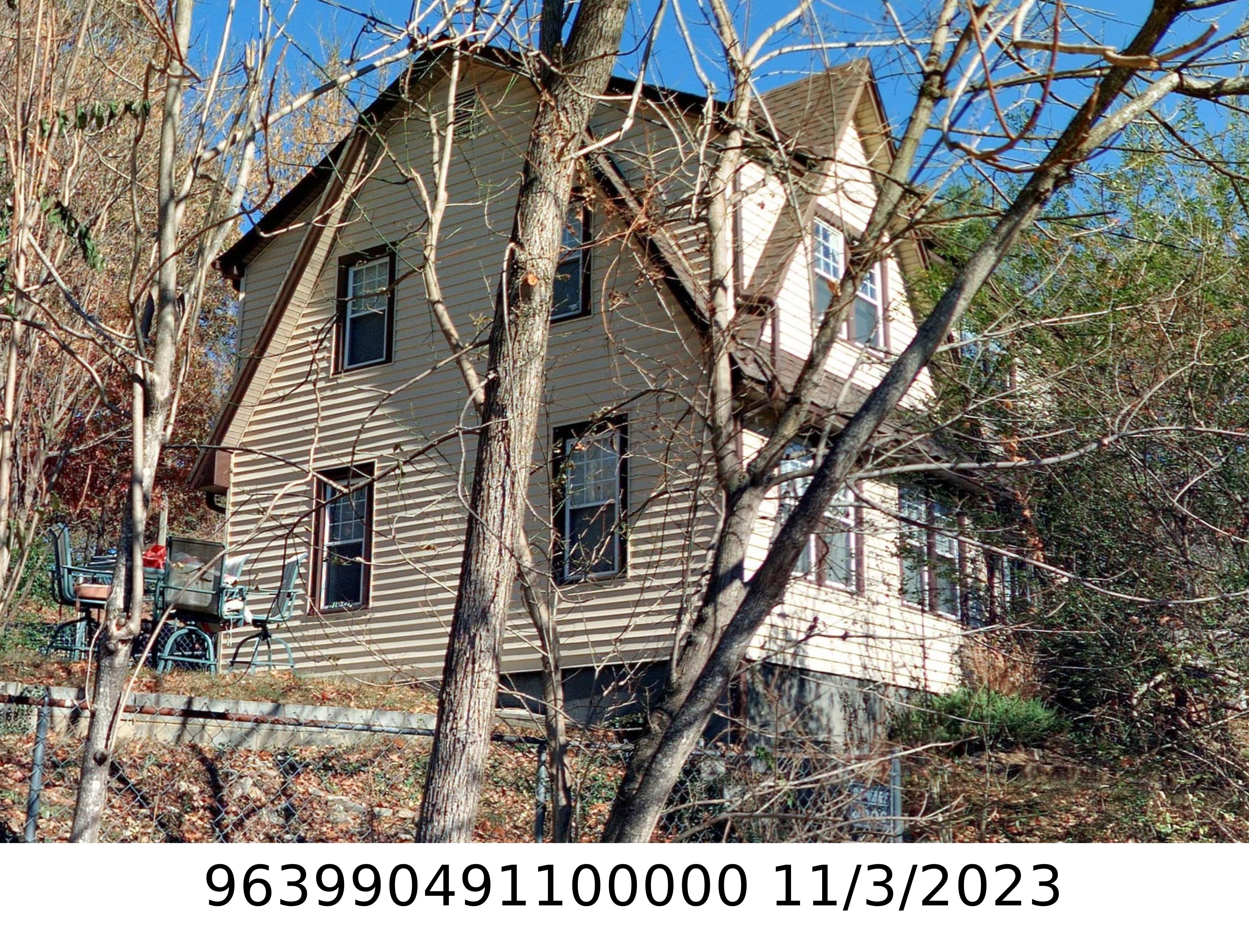 A picture of the property located at 169 HOUSTON CIR, ASHEVILLE NC 28801.