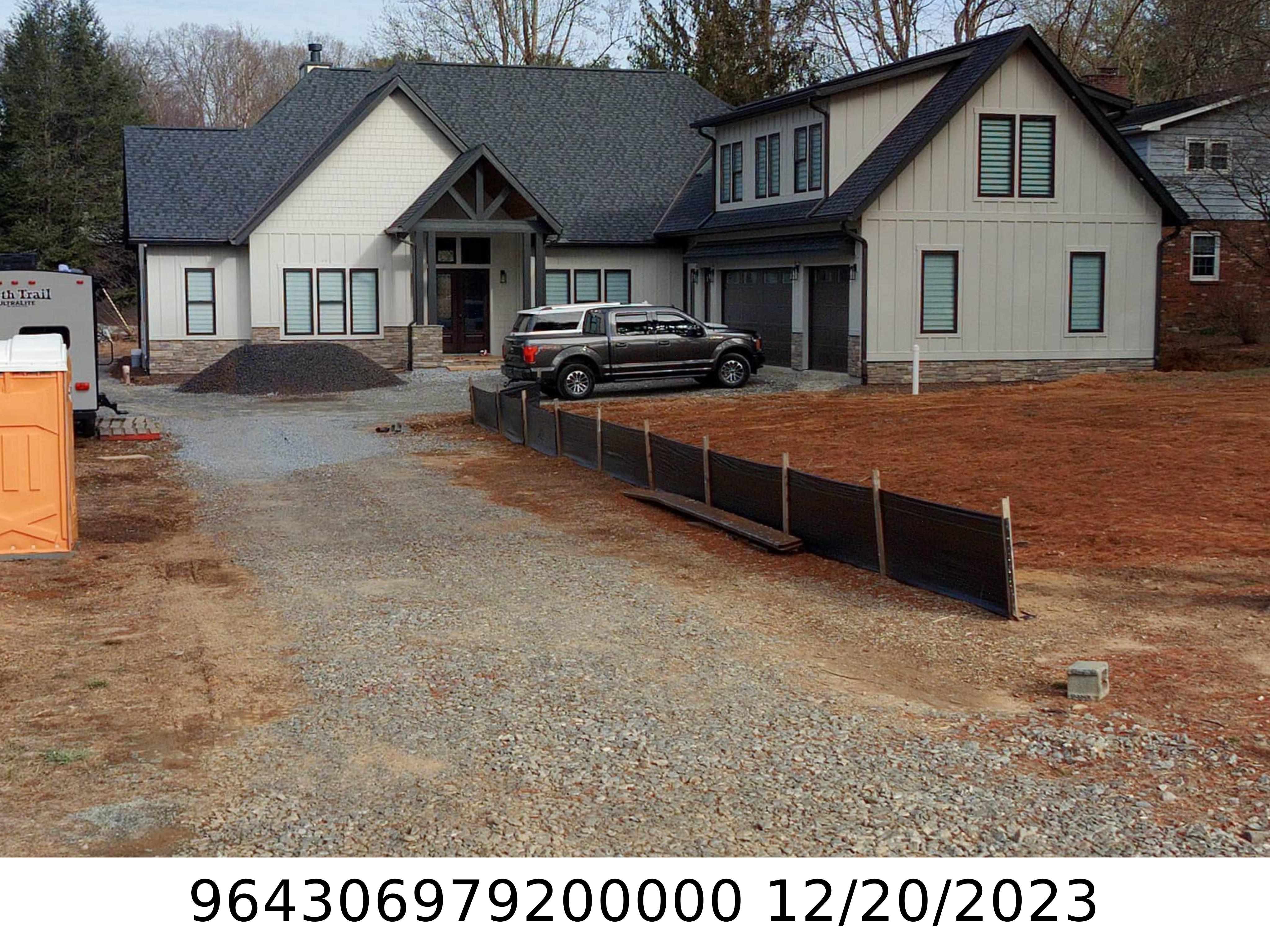 A picture of the property located at 11 MOUNTAIN VIEW DR, ARDEN NC 28704.