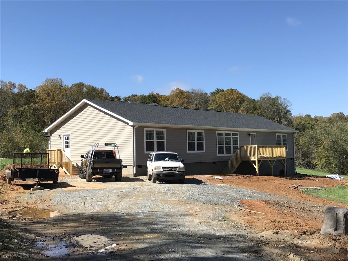 A picture of the property located at 103 NEW PINNER PL, ARDEN NC 28704.