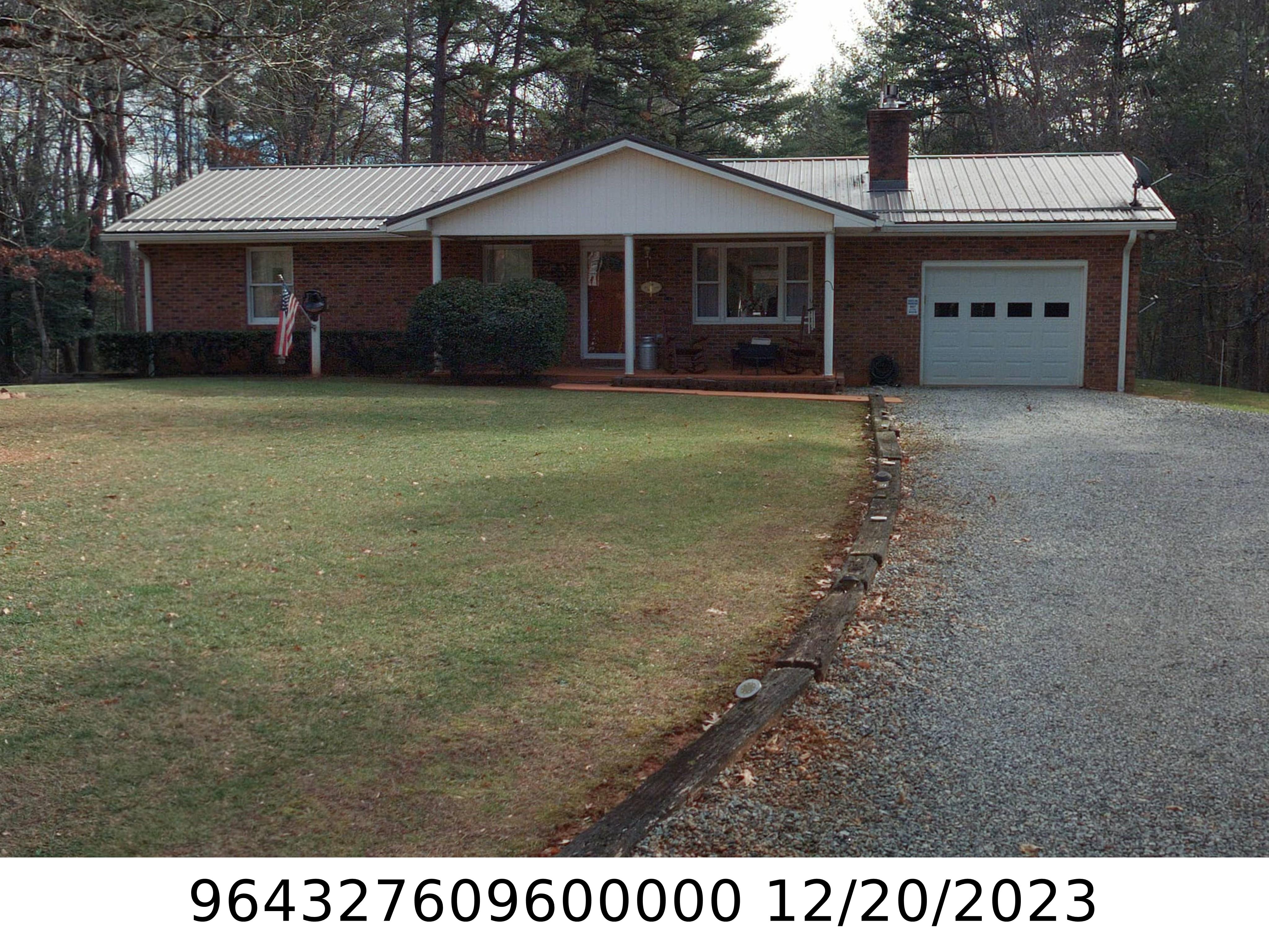A picture of the property located at 29 OLD PINNER PL, ARDEN NC 28704.