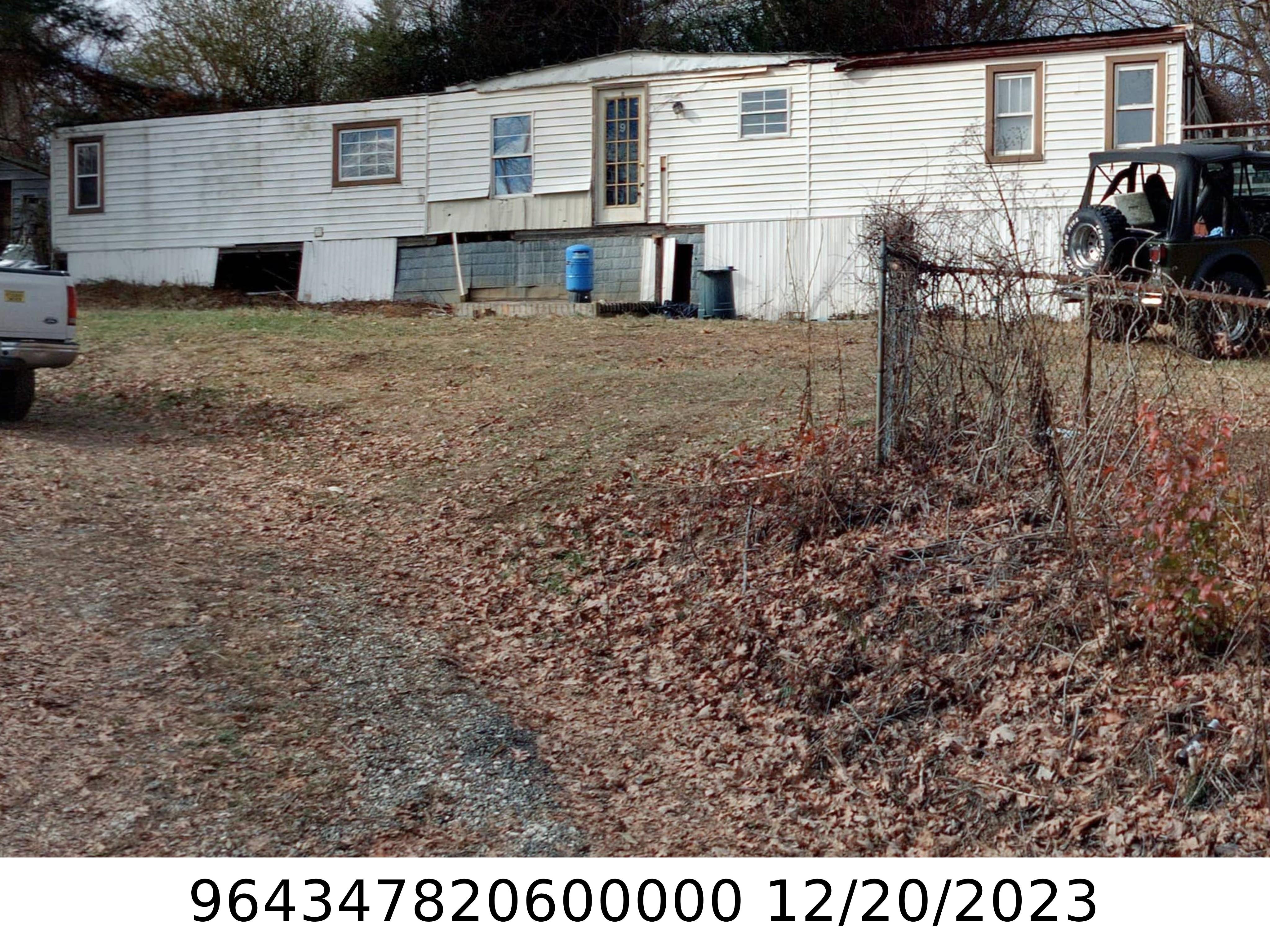 A picture of the property located at 9 WELLS DR, ARDEN NC 28704.