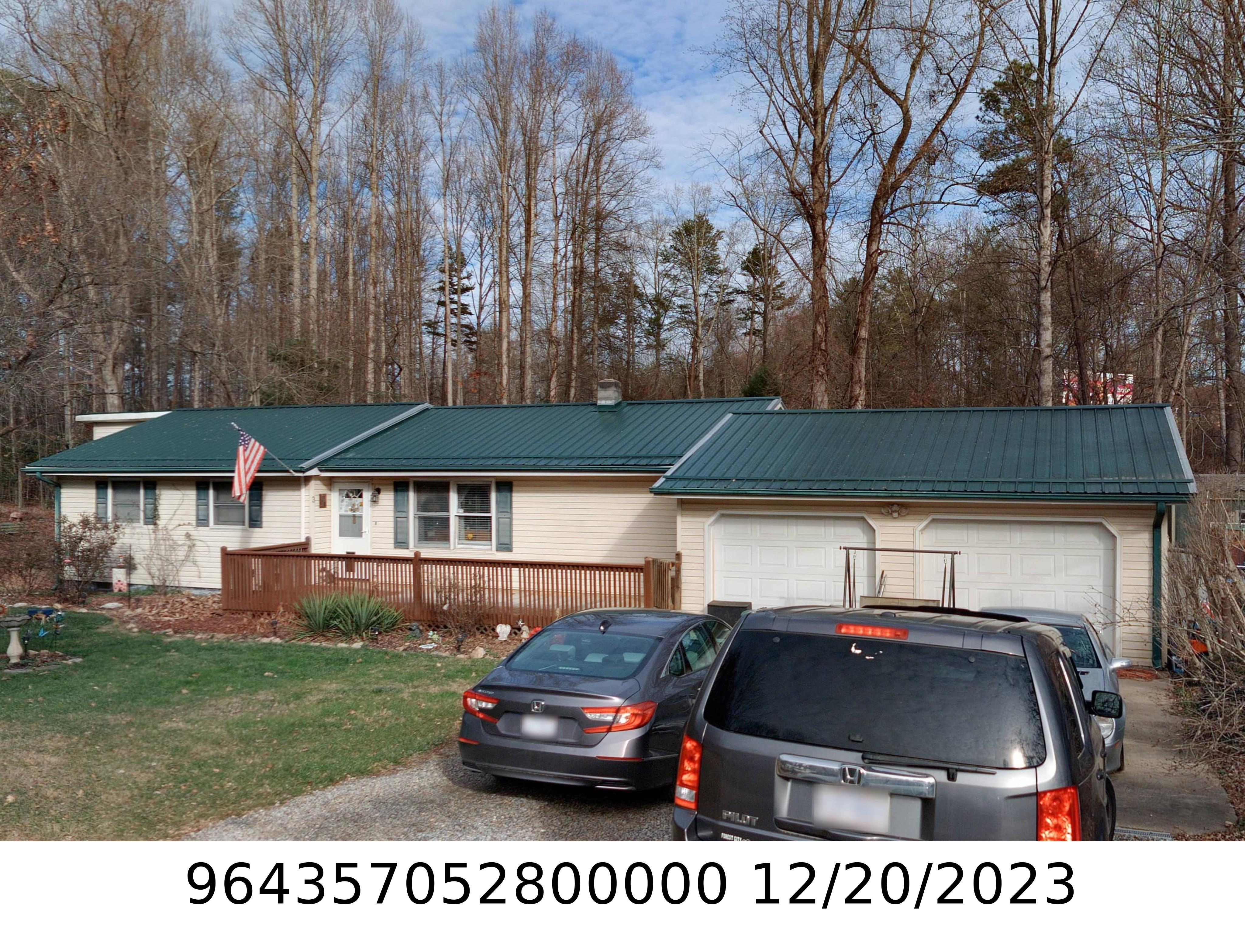 A picture of the property located at 3 HIDDEN CREEK DR, ARDEN NC 28704.