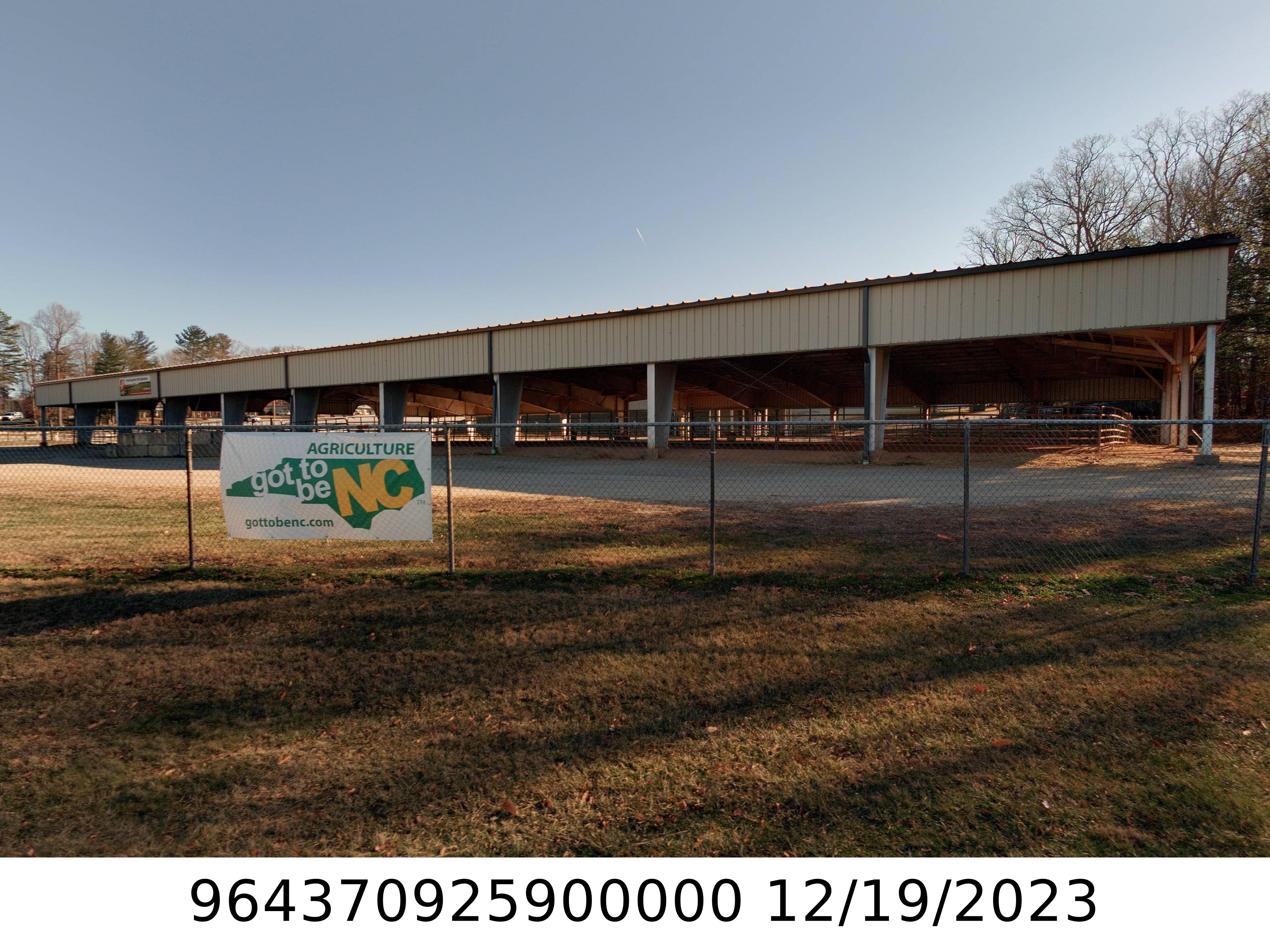 A picture of the property located at 785 NEW AIRPORT RD, FLETCHER NC 28732.