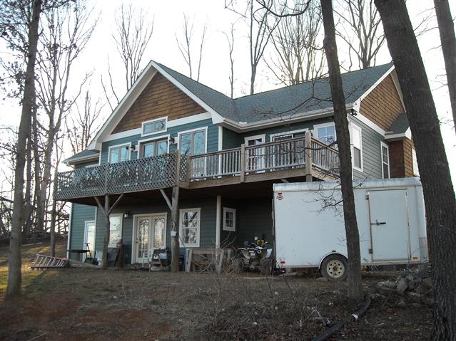 A picture of the property located at 16 BUTTERFLY HILL DR, ARDEN NC 28704.