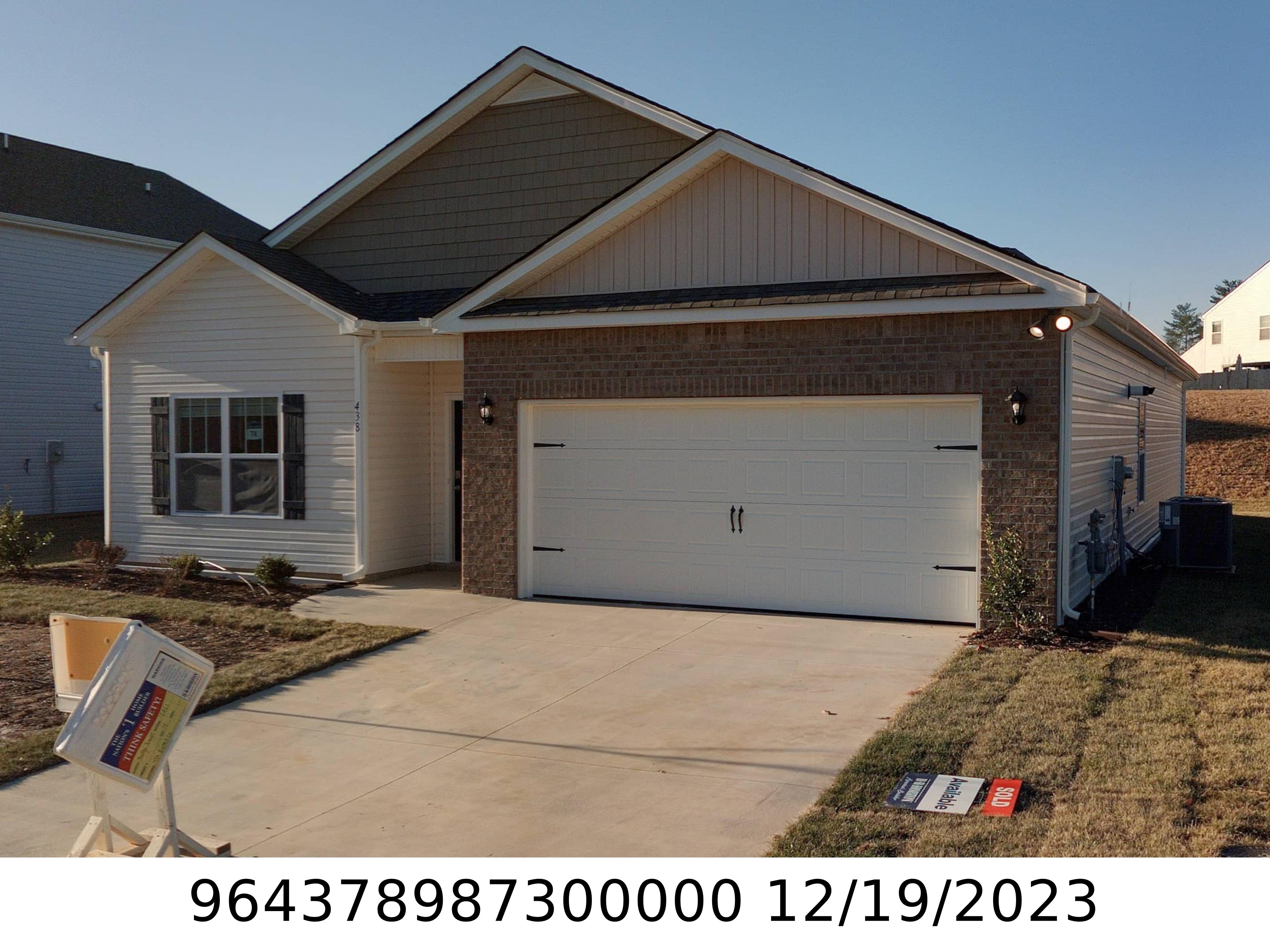 A picture of the property located at 438 BURDOCK LN, ARDEN NC 28704.