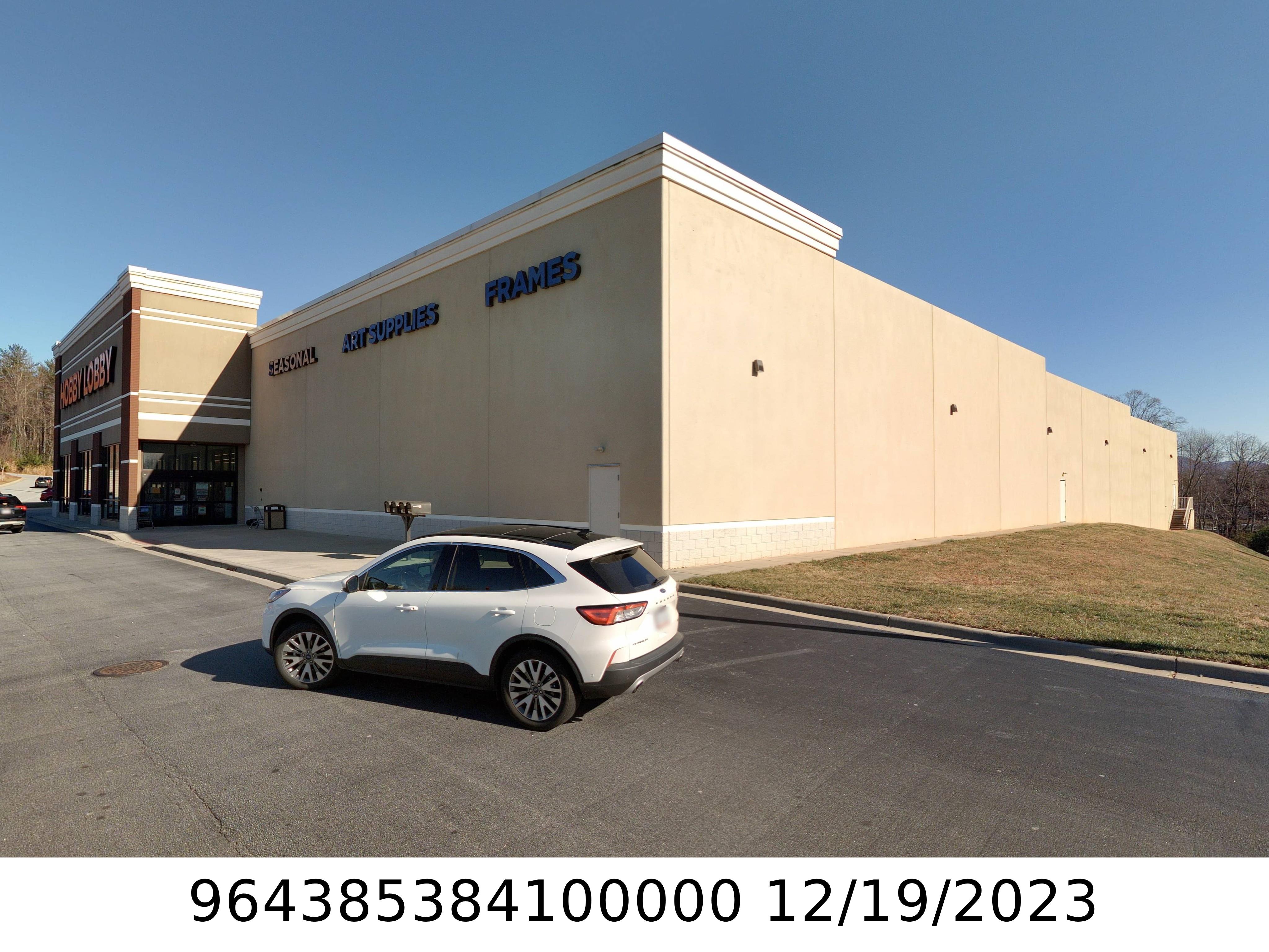 A picture of the property located at 419 AIRPORT RD, ARDEN NC 28704.