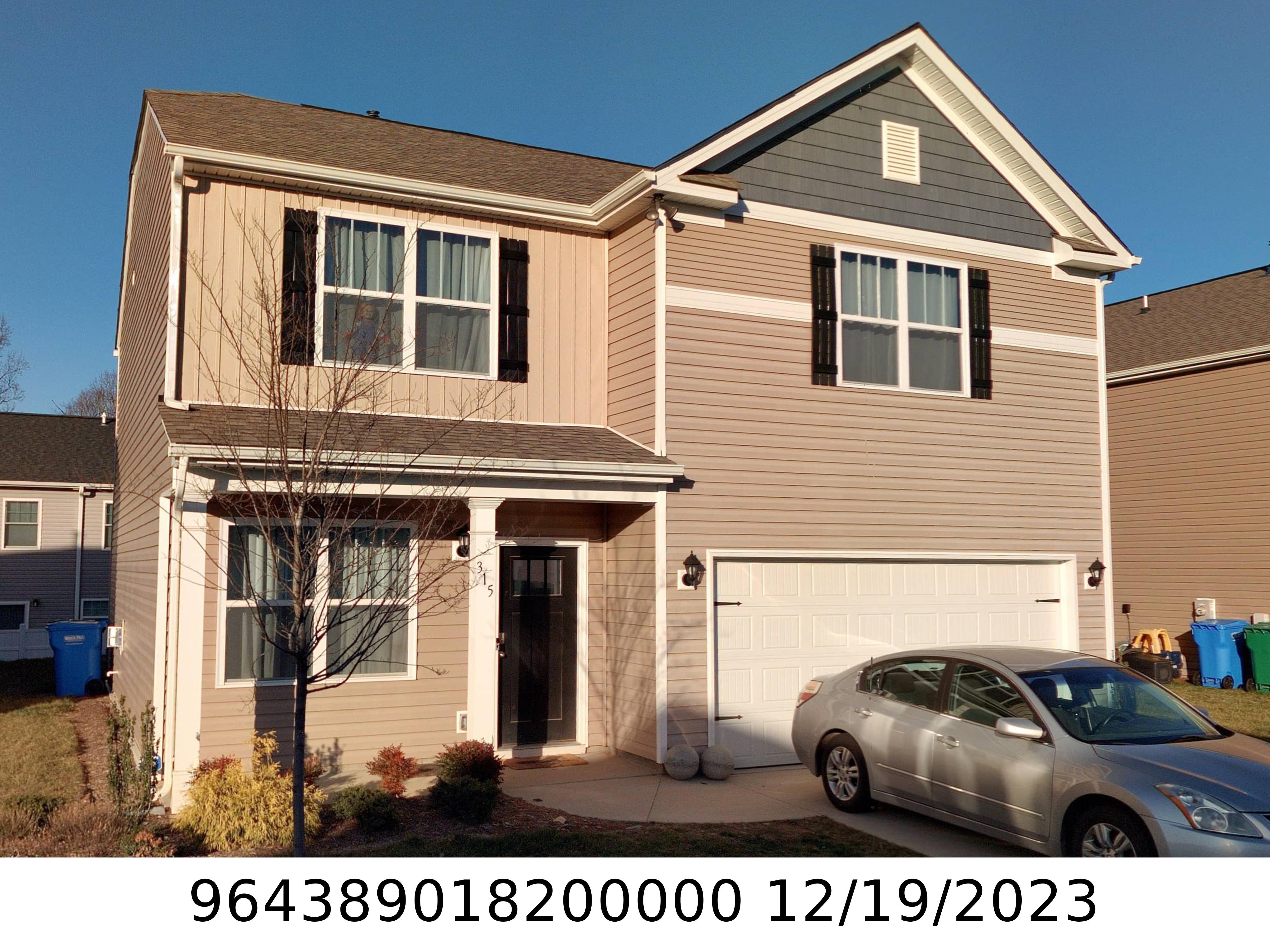 A picture of the property located at 315 WOODNETTLE LN, ARDEN NC 28704.