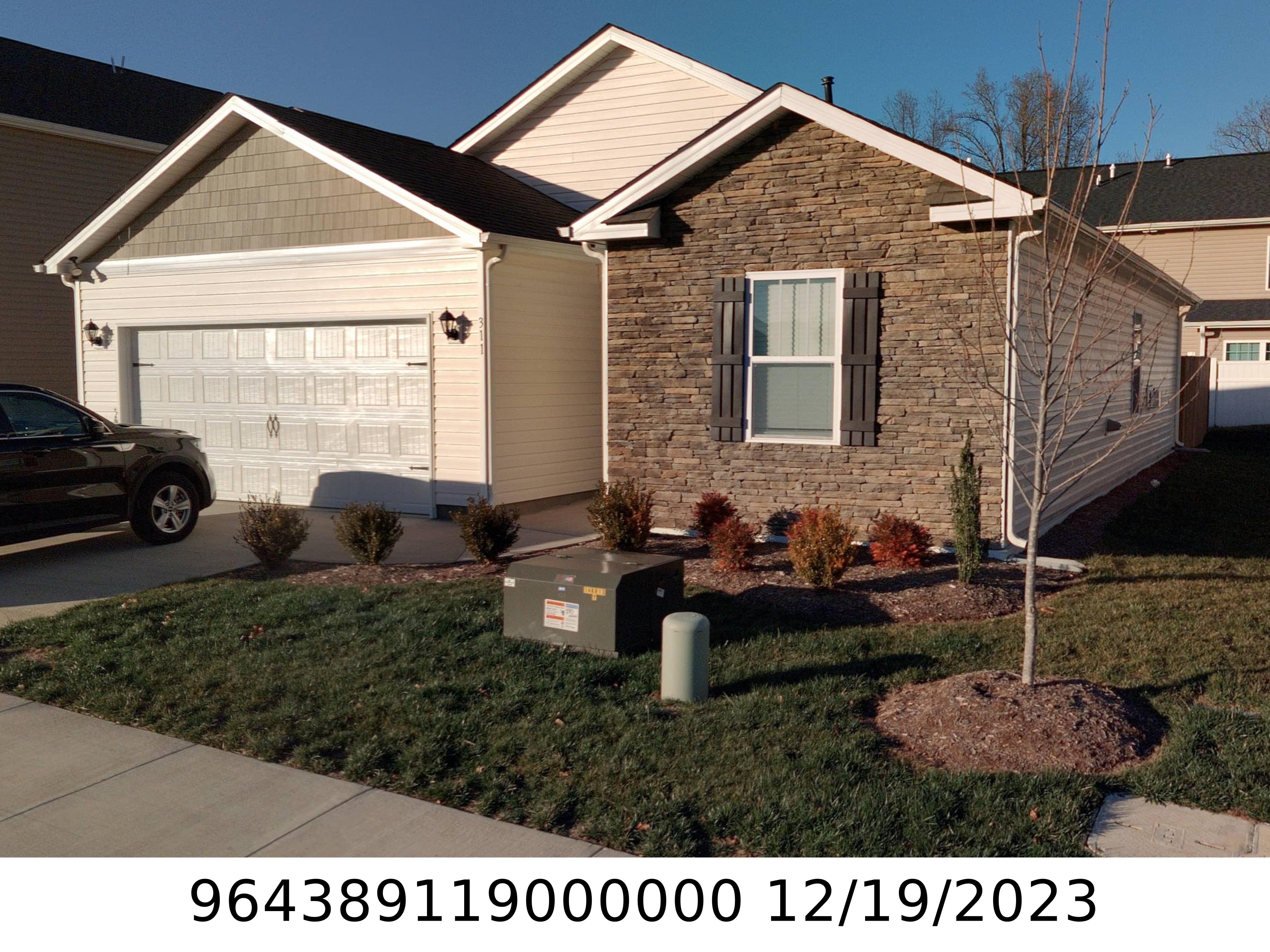 A picture of the property located at 311 WOODNETTLE LN, ARDEN NC 28704.