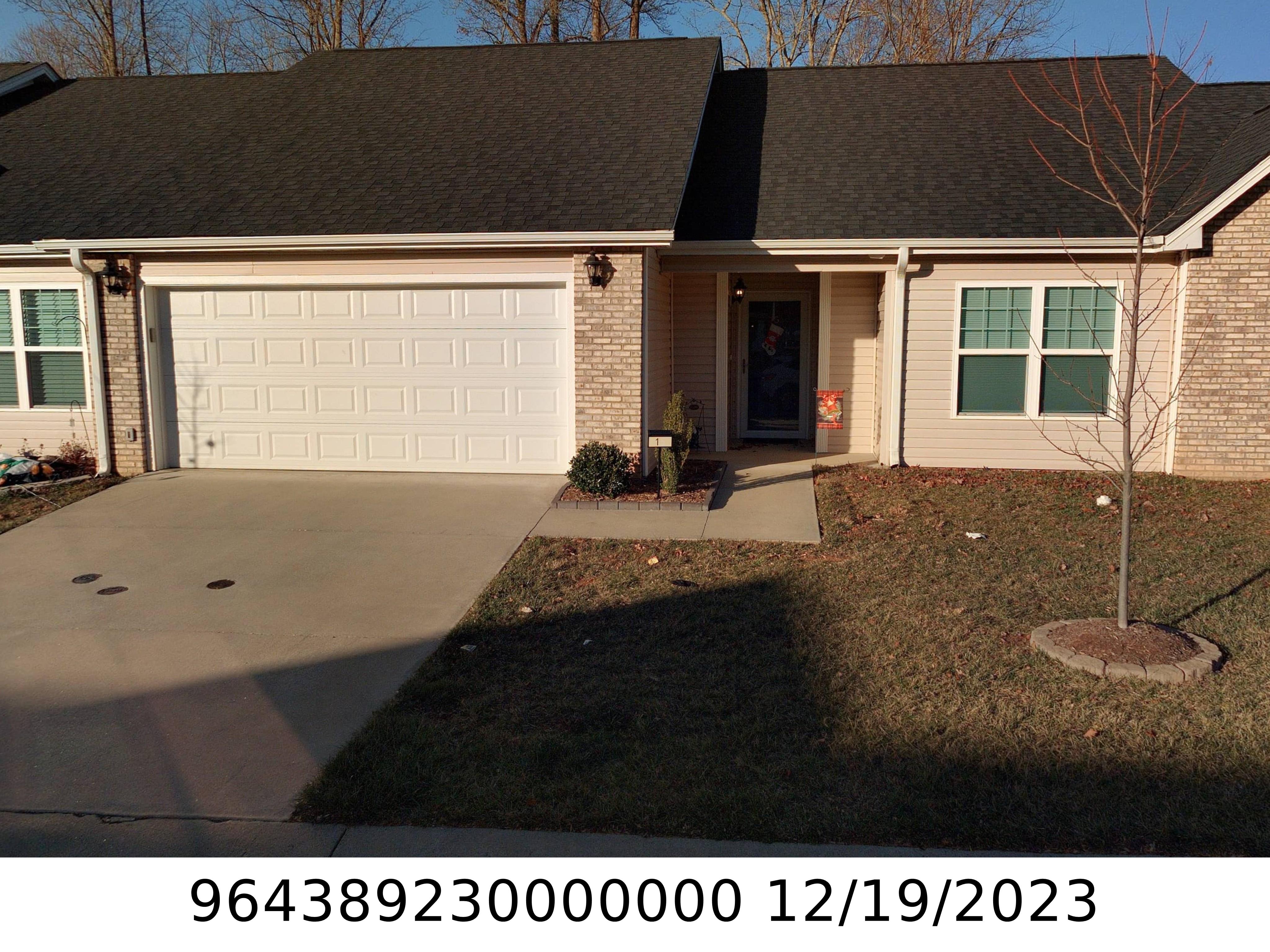 A picture of the property located at 15 SUNNY MEADOWS BLVD, ARDEN NC 28704.