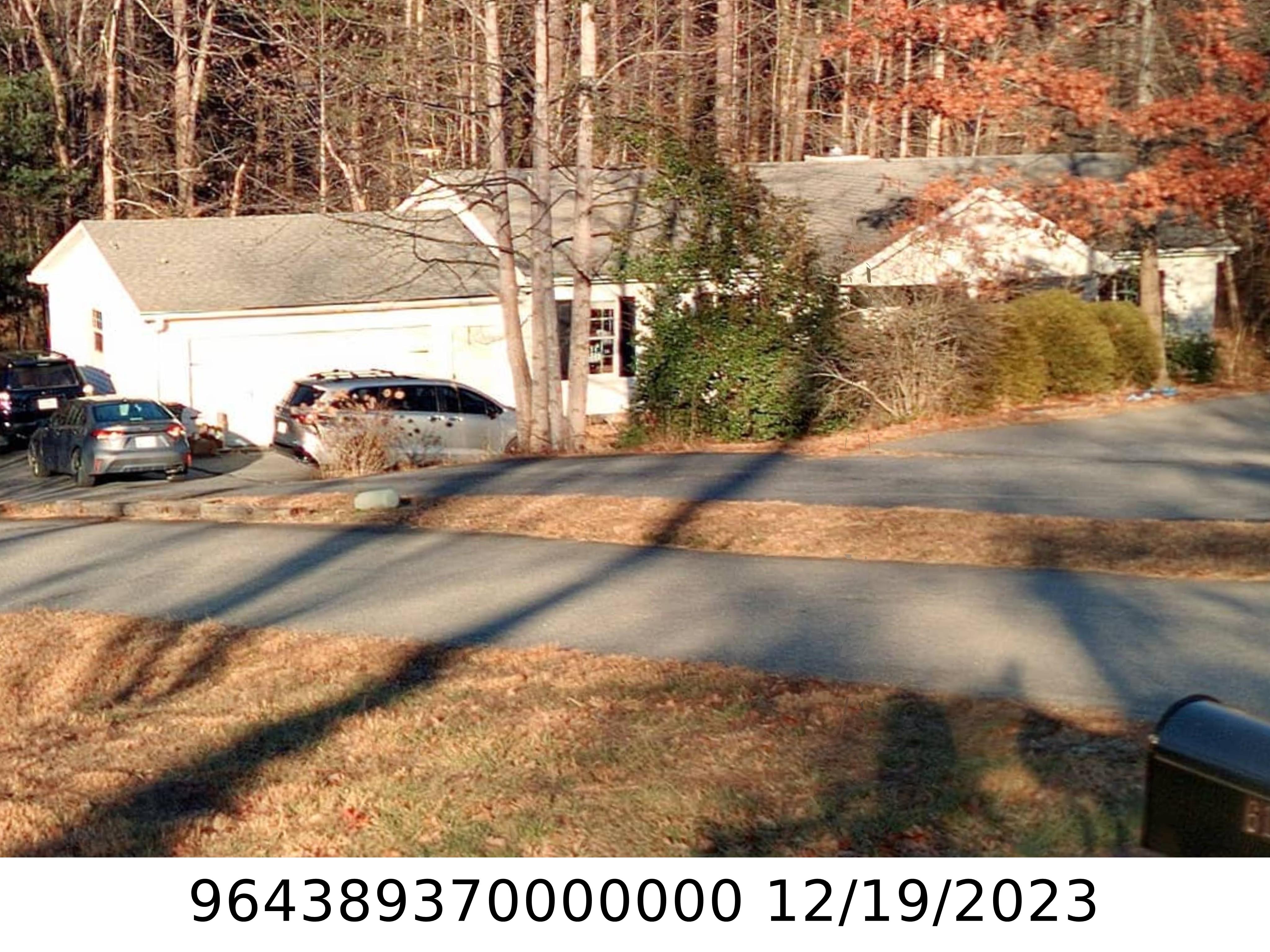 A picture of the property located at 55 FOUNDERS WAY, ARDEN NC 28704.