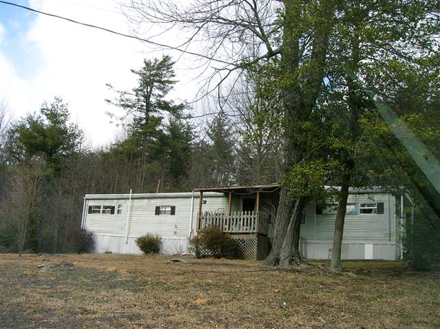 A picture of the property located at 15 BRANKS DR, ARDEN NC 28704.