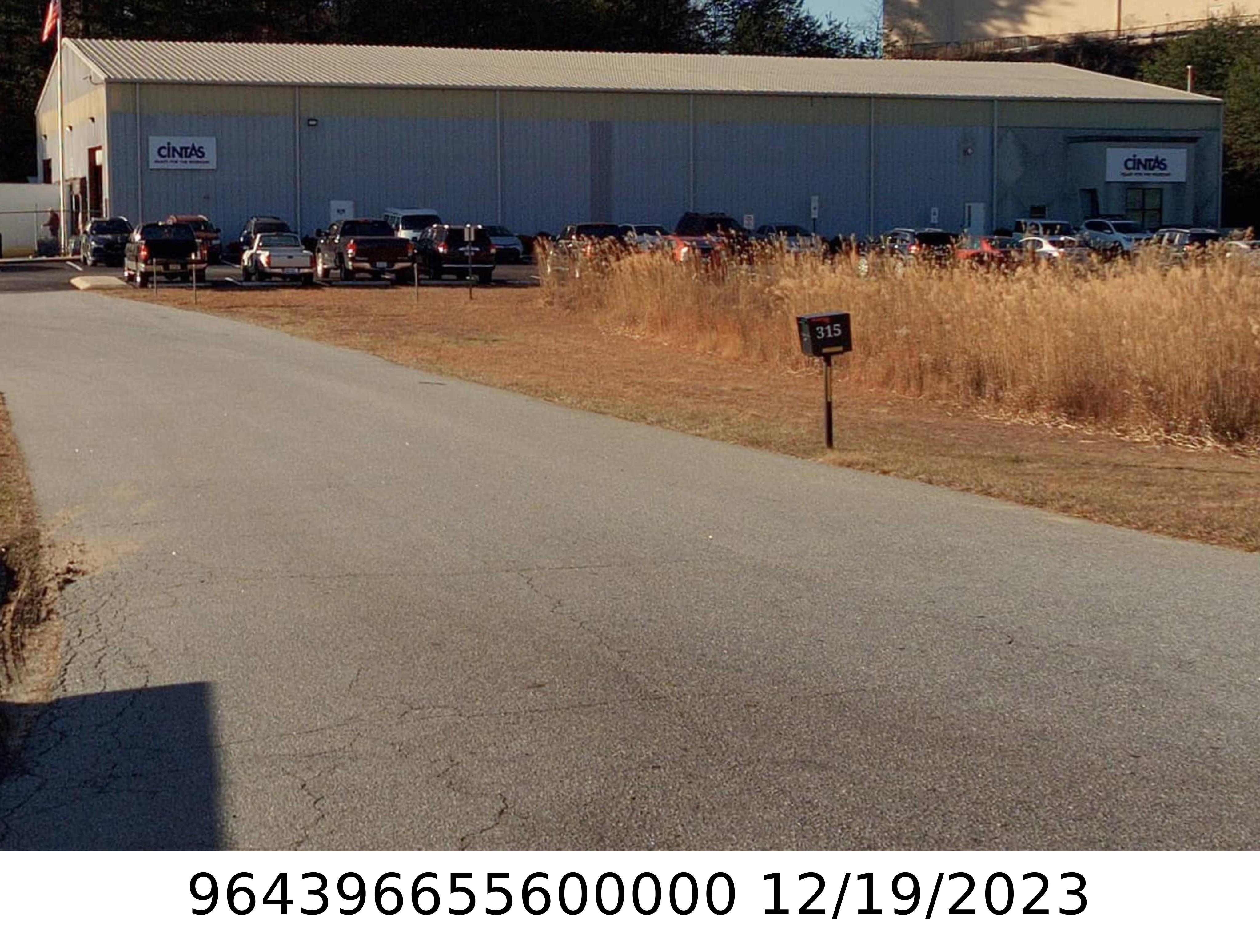 A picture of the property located at 315 RUTLEDGE RD, ARDEN NC 28704.
