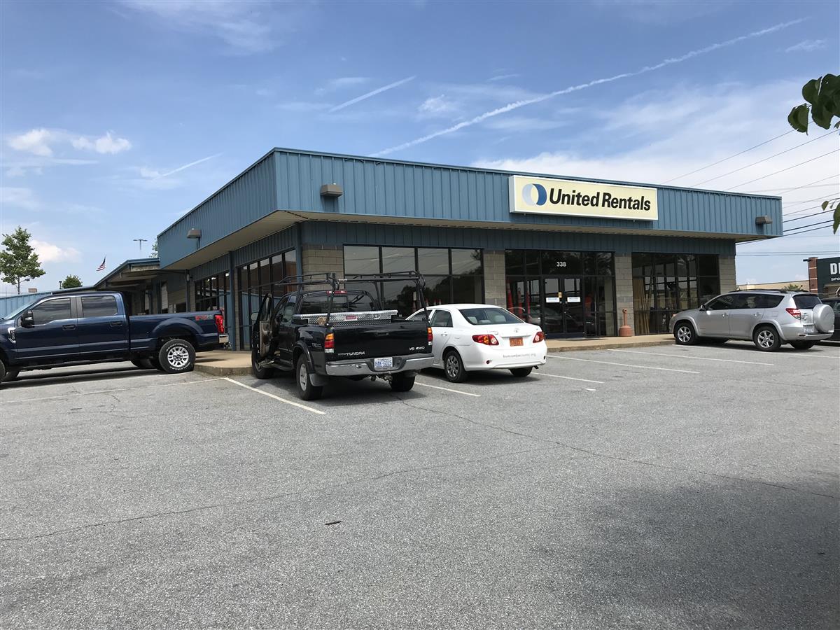 A picture of the property located at 338 AIRPORT RD, ARDEN NC 28704.
