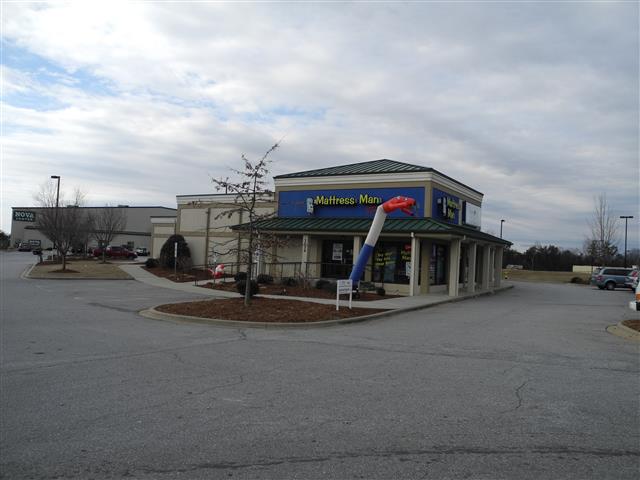 A picture of the property located at 303 AIRPORT RD, ARDEN NC 28704.