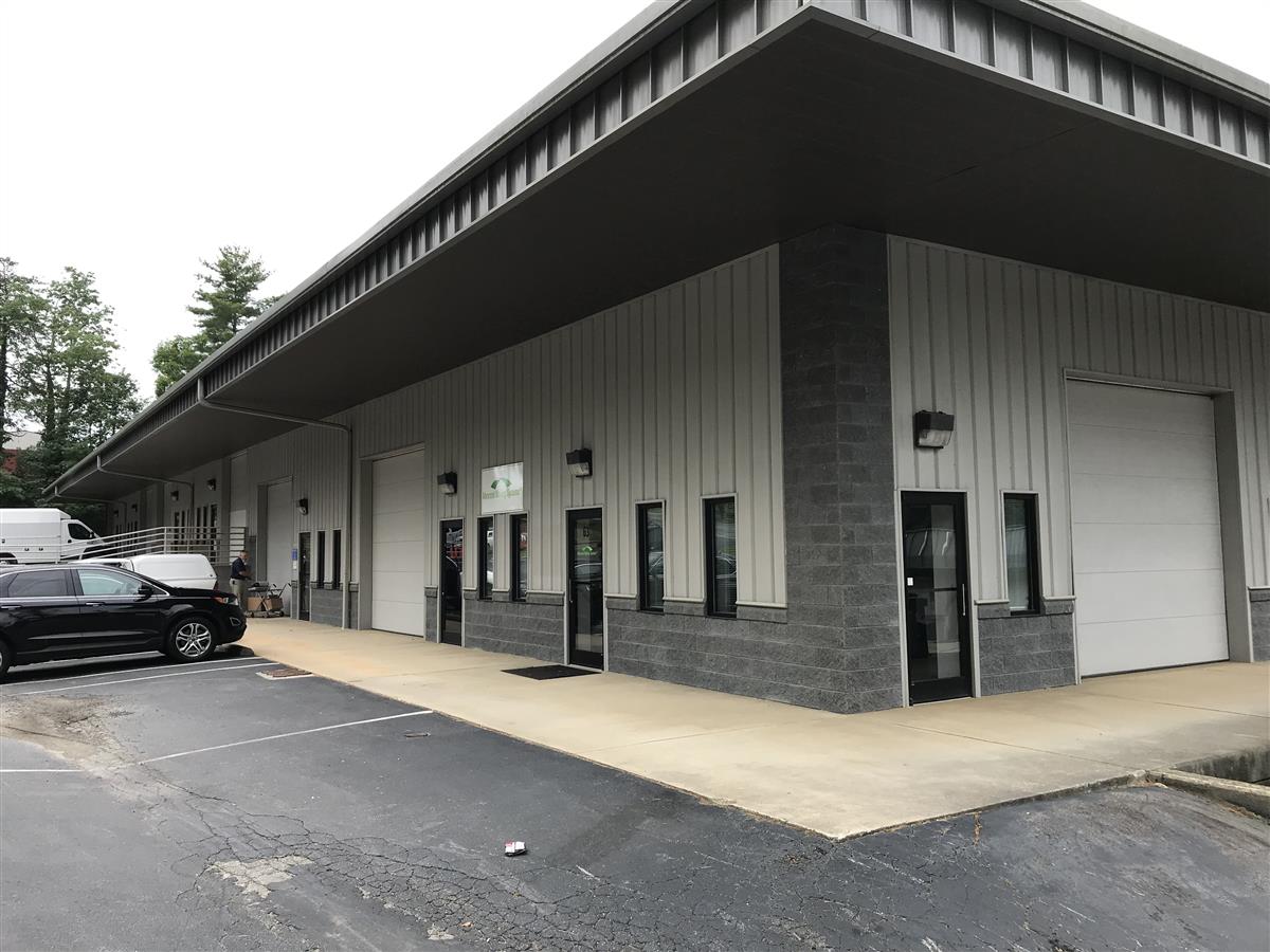 A picture of the property located at 55 BRADLEY BRANCH RD, ARDEN NC 28704.